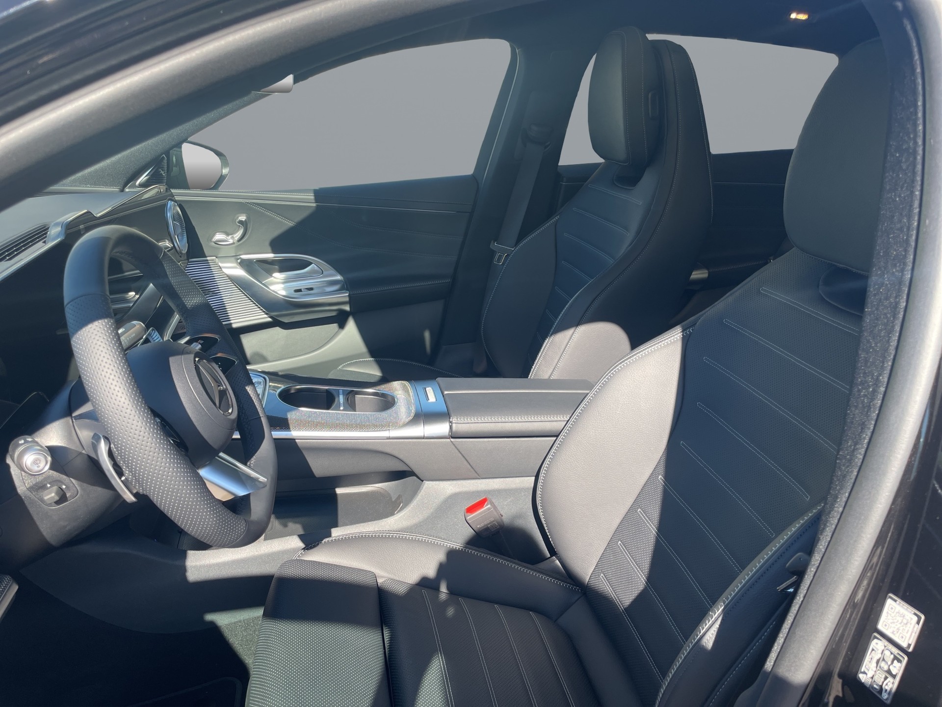 MERCEDES-BENZ C 400 4MATIC-image-7