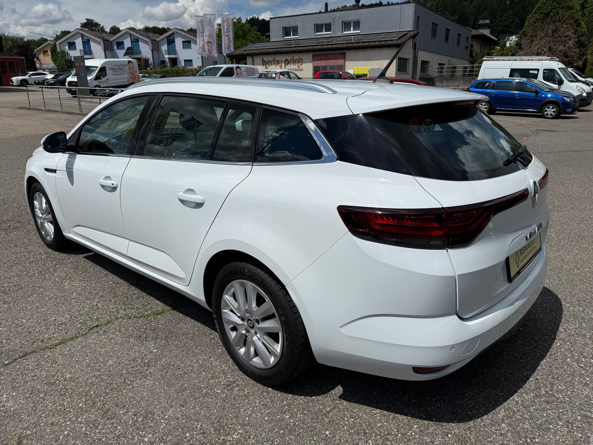 RENAULT Mégane Grandtour 1.5 dCi Business EDC-showroom-element-3