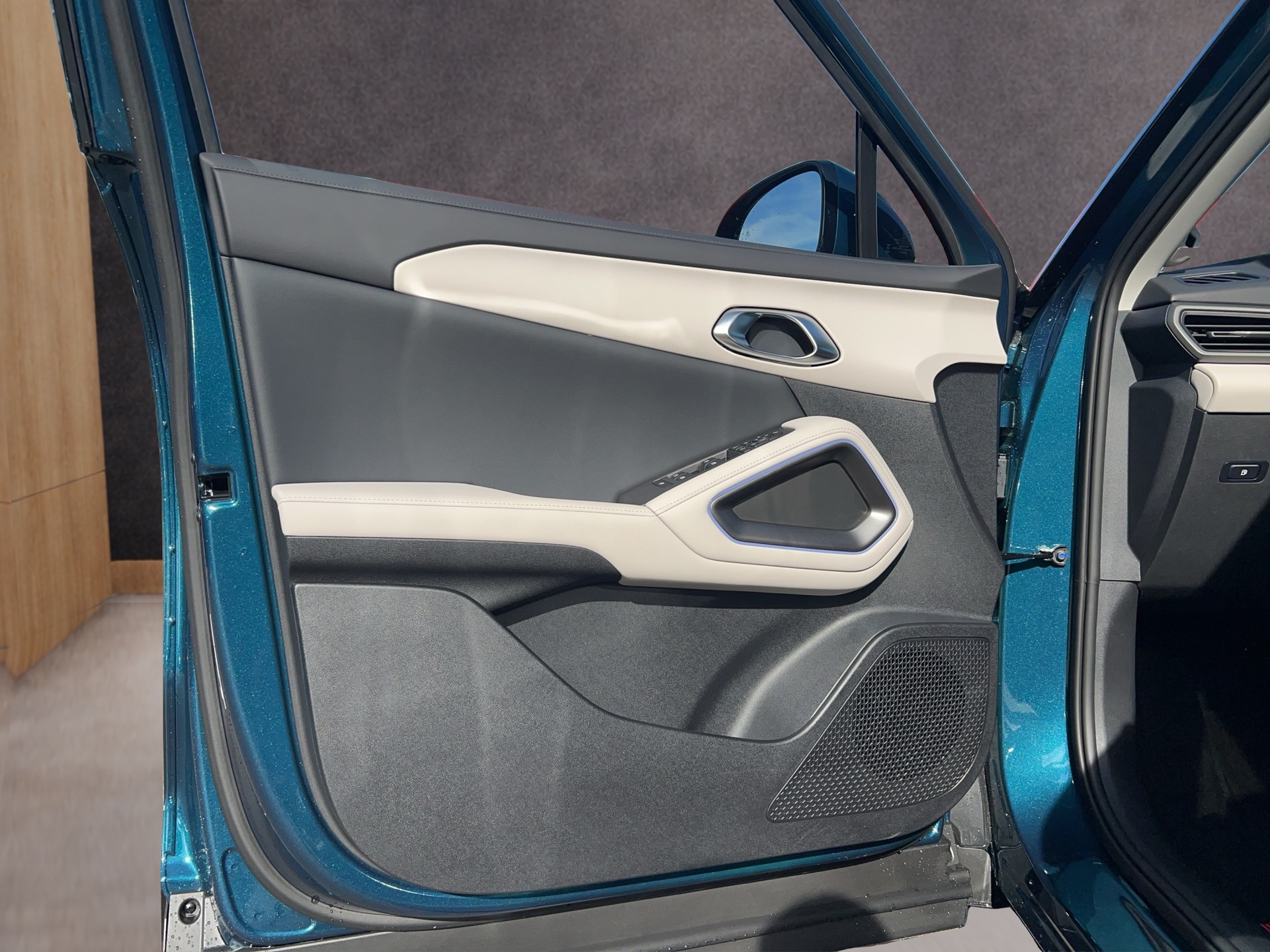 BYD Atto 2 DM-i Boost-image-8