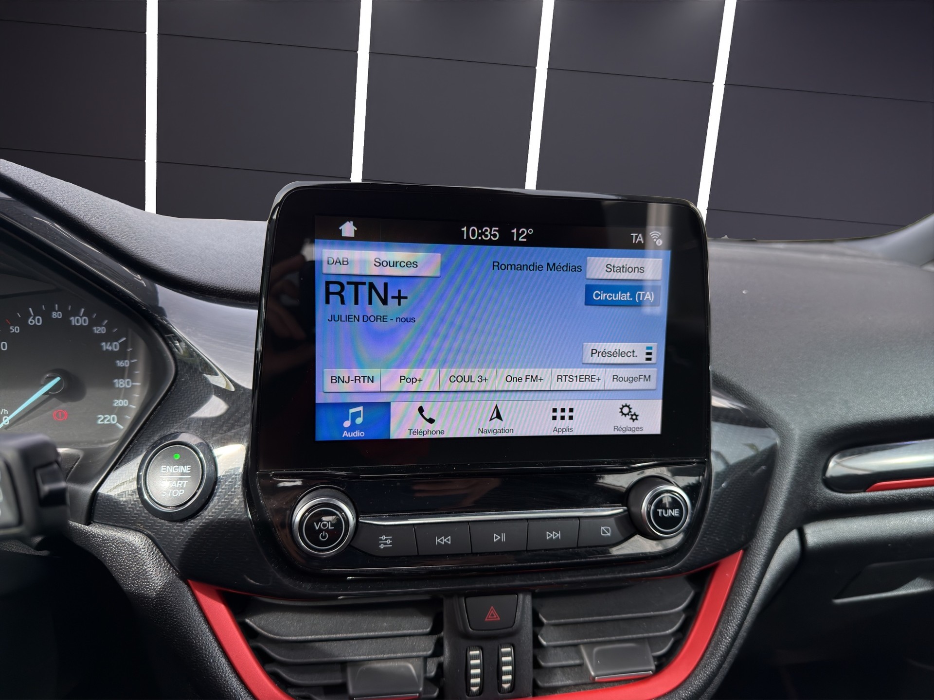 FORD Fiesta 1.0 SCTi ST Line-image-9
