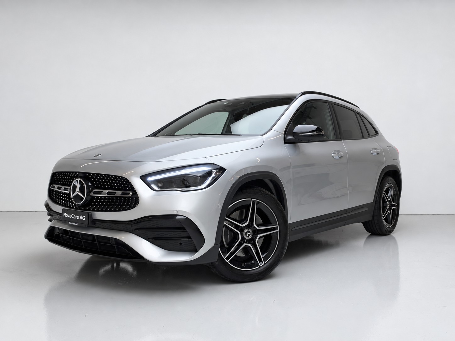MERCEDES-BENZ GLA 250 4MATIC AMG Line (CH) | VOLLAUSSTATTUNG