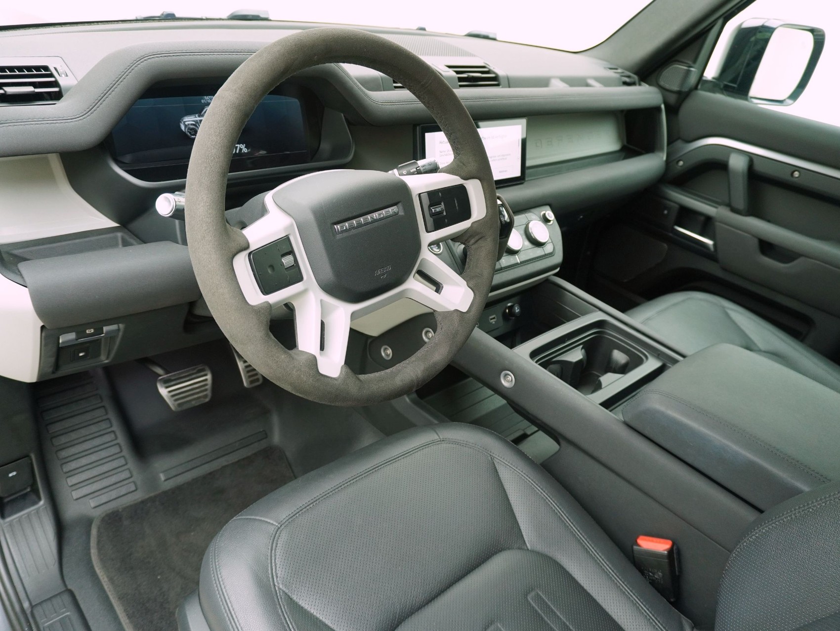 LAND ROVER Defender 2.0 P400e S-image-9