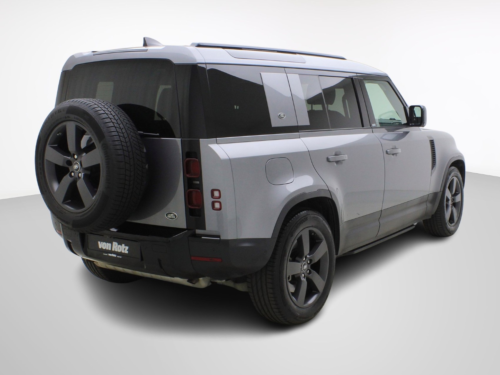 LAND ROVER Defender 2.0 P400e S-image-4