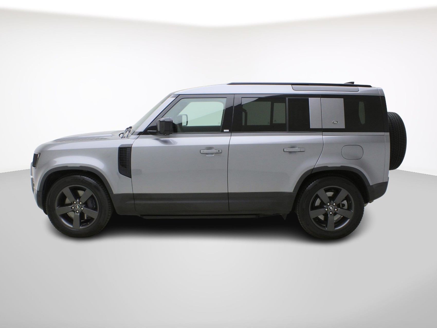 LAND ROVER Defender 2.0 P400e S-showroom-element-2