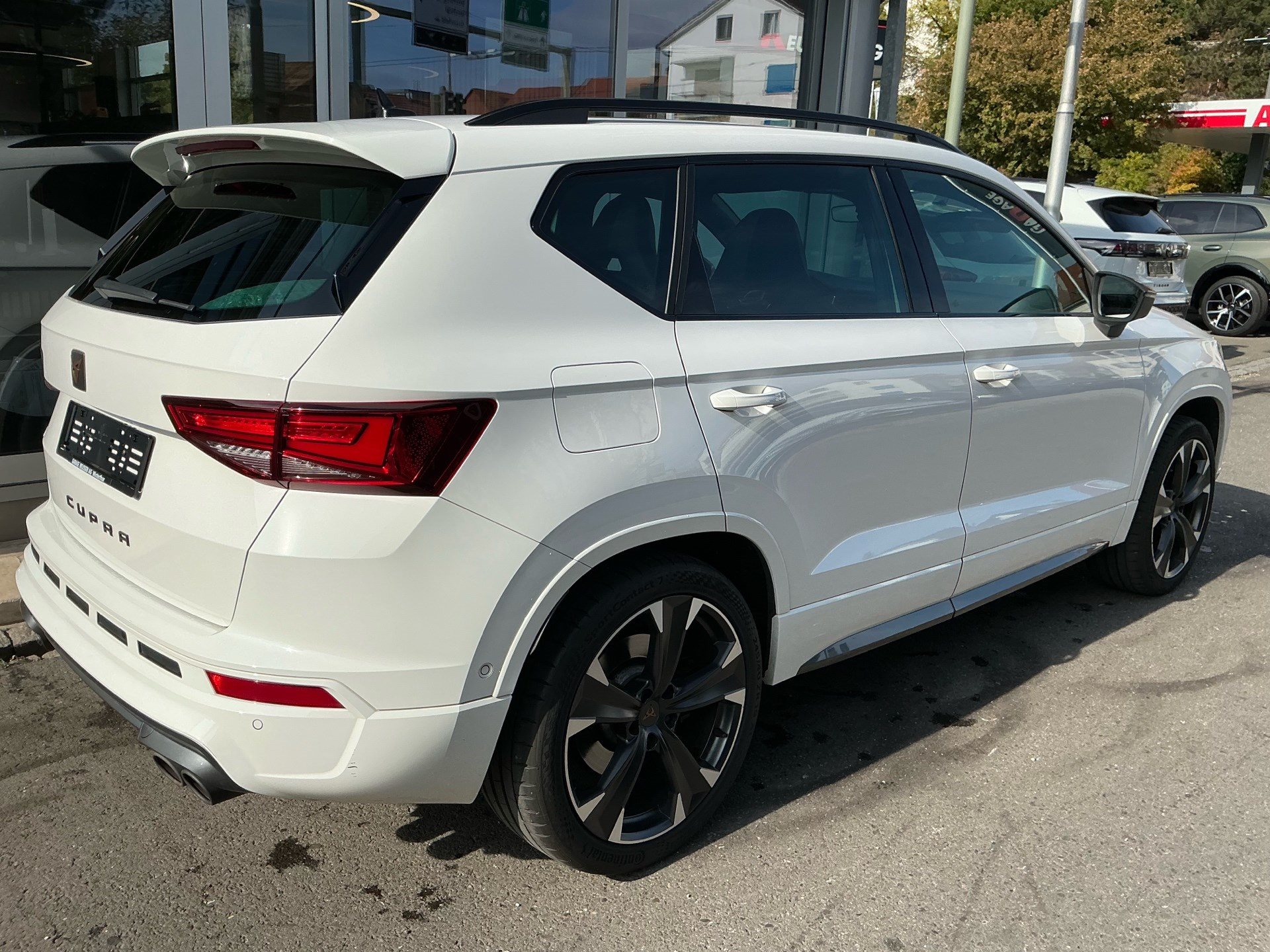 CUPRA Ateca VZ 4Drive *** PANORAMAGLASDACH & ASSISTENZPAKET ***-showroom-element-3
