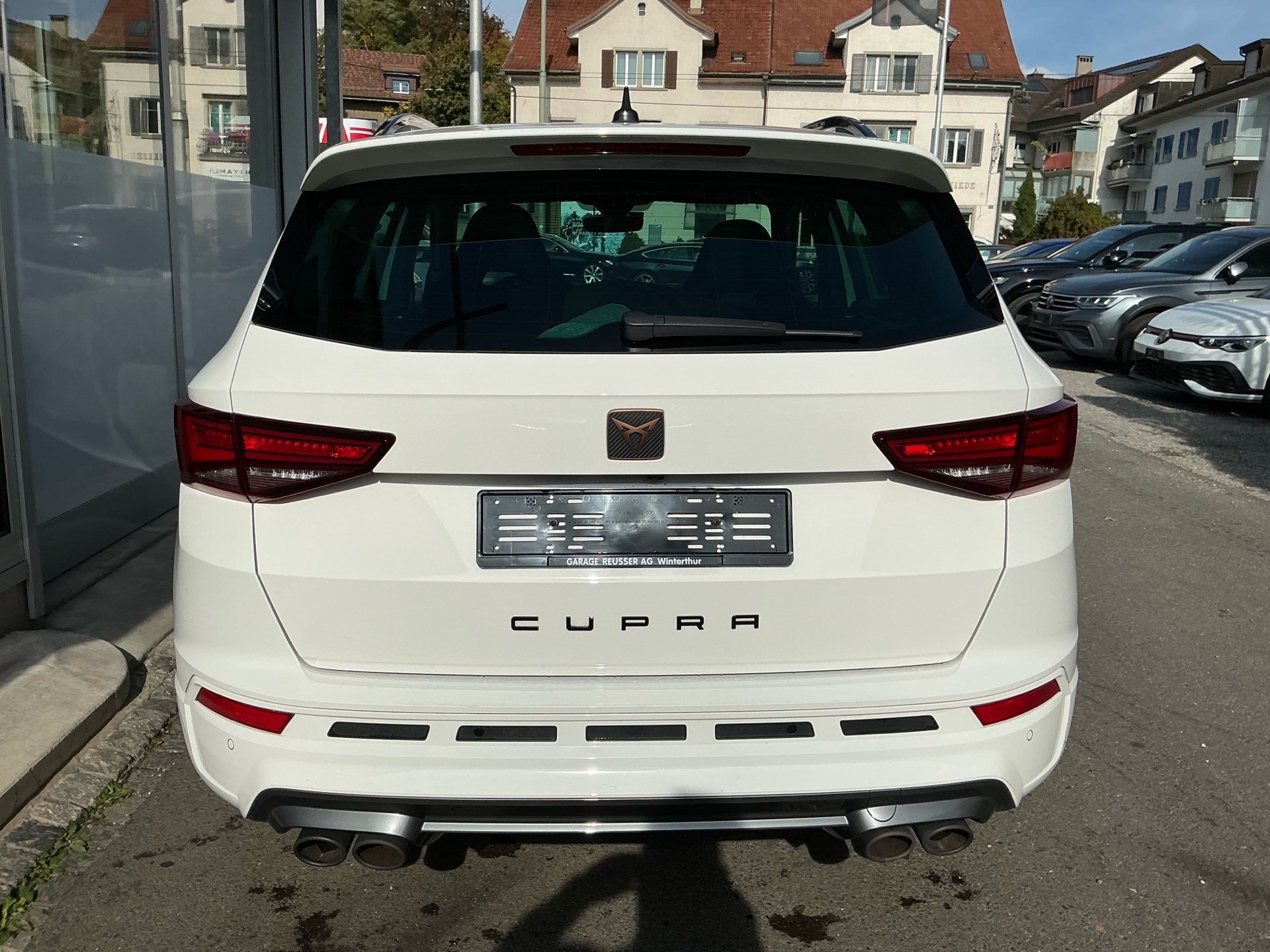 CUPRA Ateca VZ 4Drive *** PANORAMAGLASDACH & ASSISTENZPAKET ***-image-4