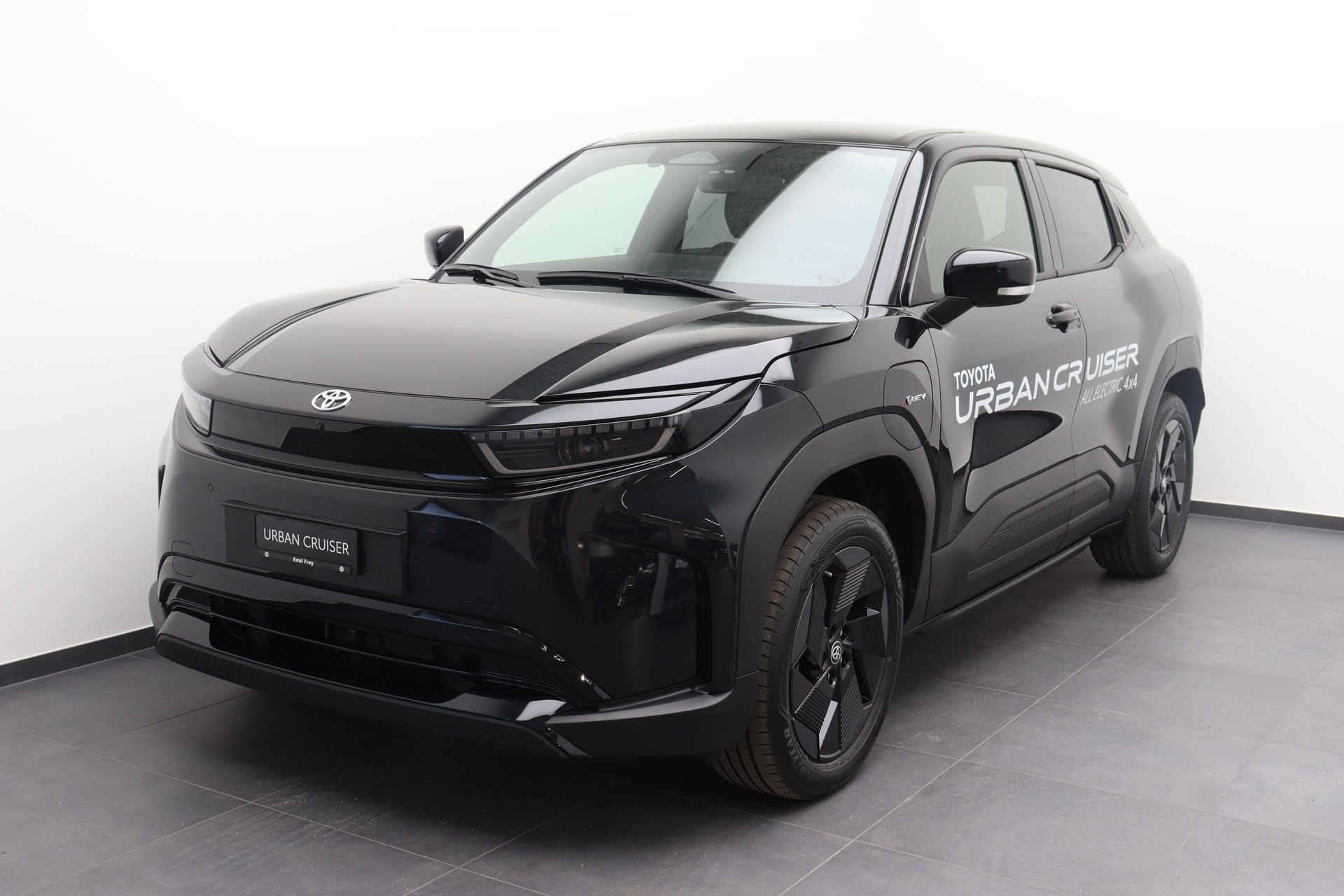 TOYOTA New Urban Cruiser Comfort