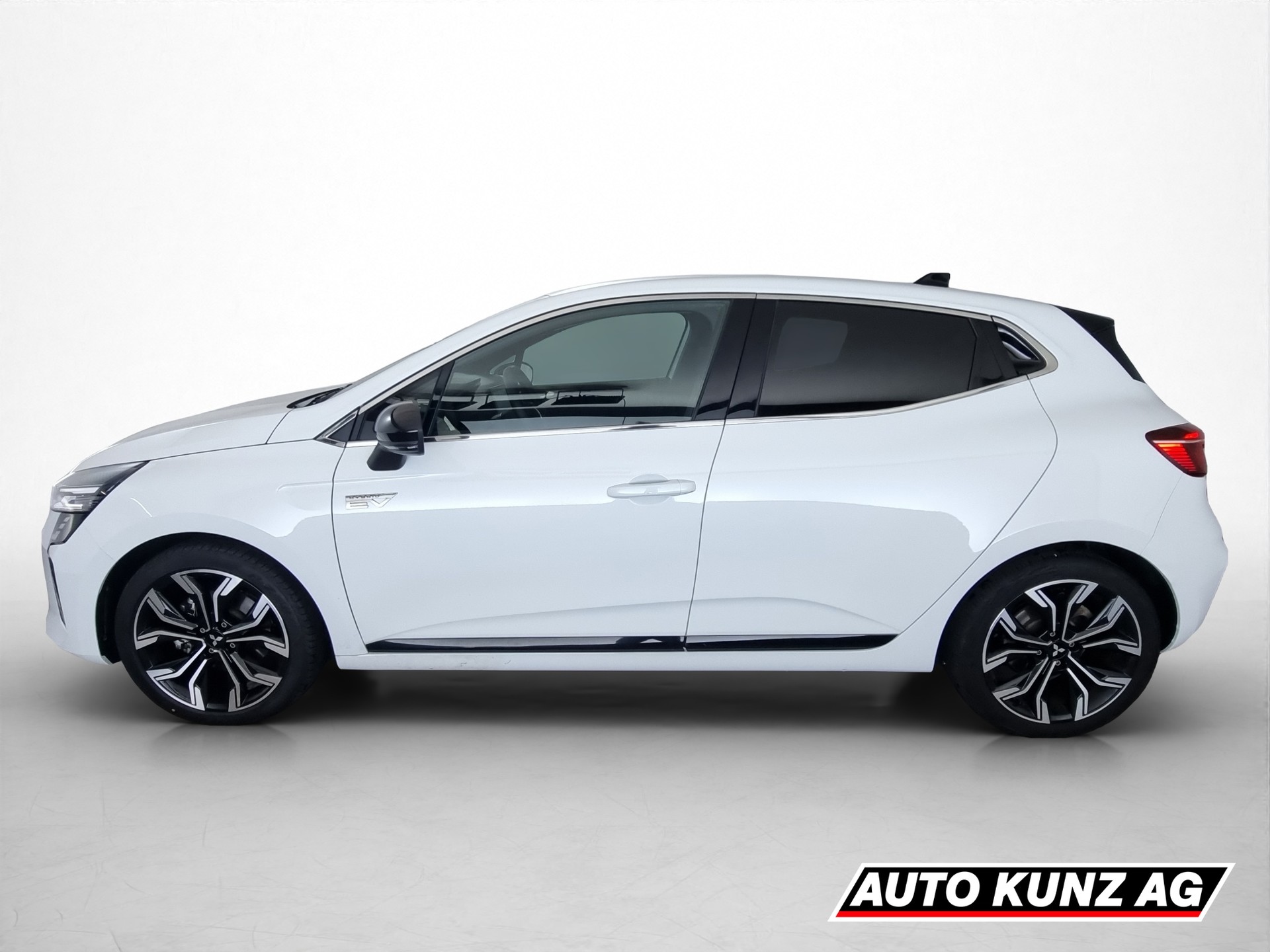 MITSUBISHI Colt 1.6 HEV Intense-showroom-element-2