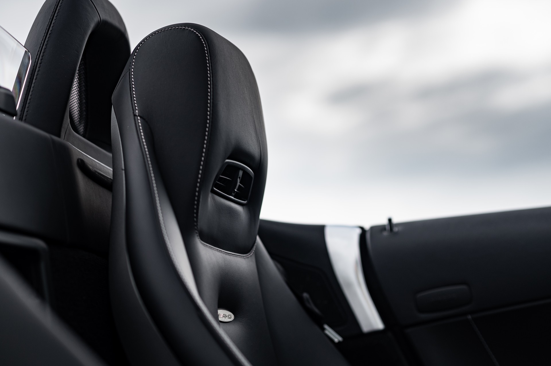 MERCEDES-BENZ SLS 63 AMG Speedshift-image-25