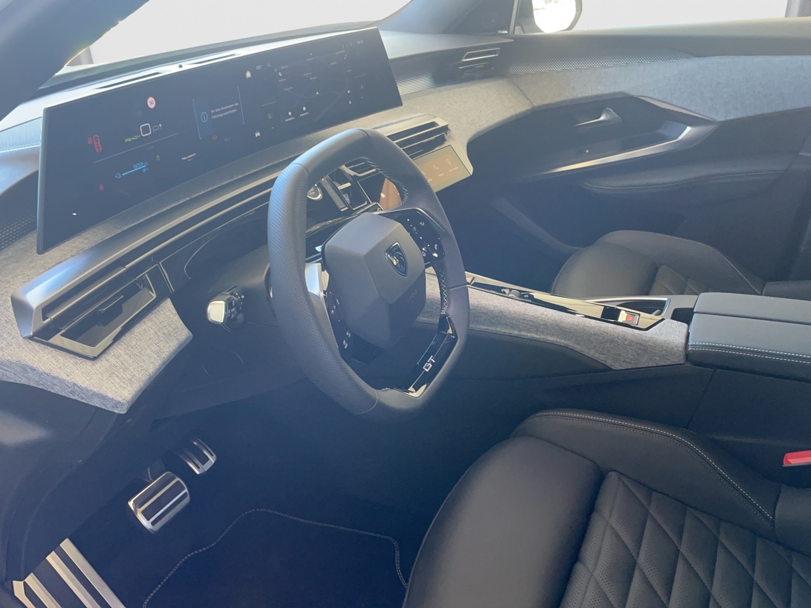 PEUGEOT 3008 NEW 73kWh GT-image-5