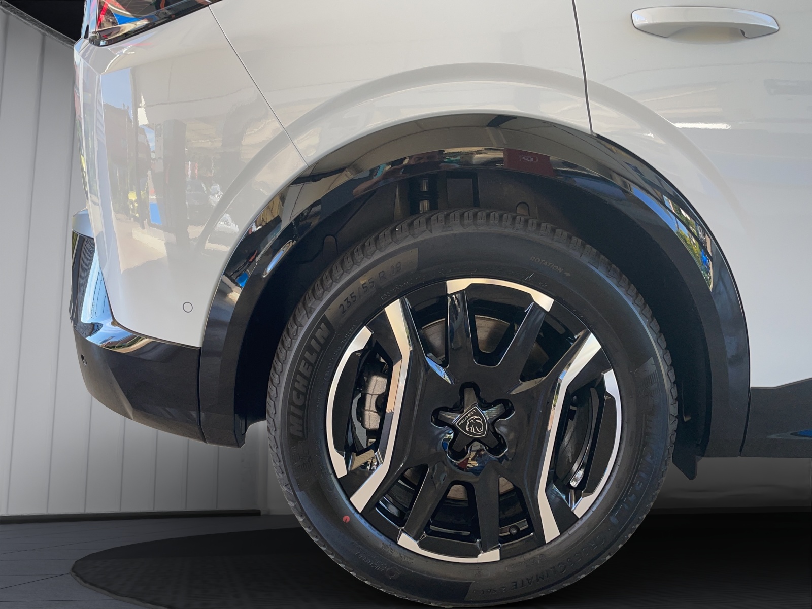 PEUGEOT 3008 NEW 73kWh GT-image-10