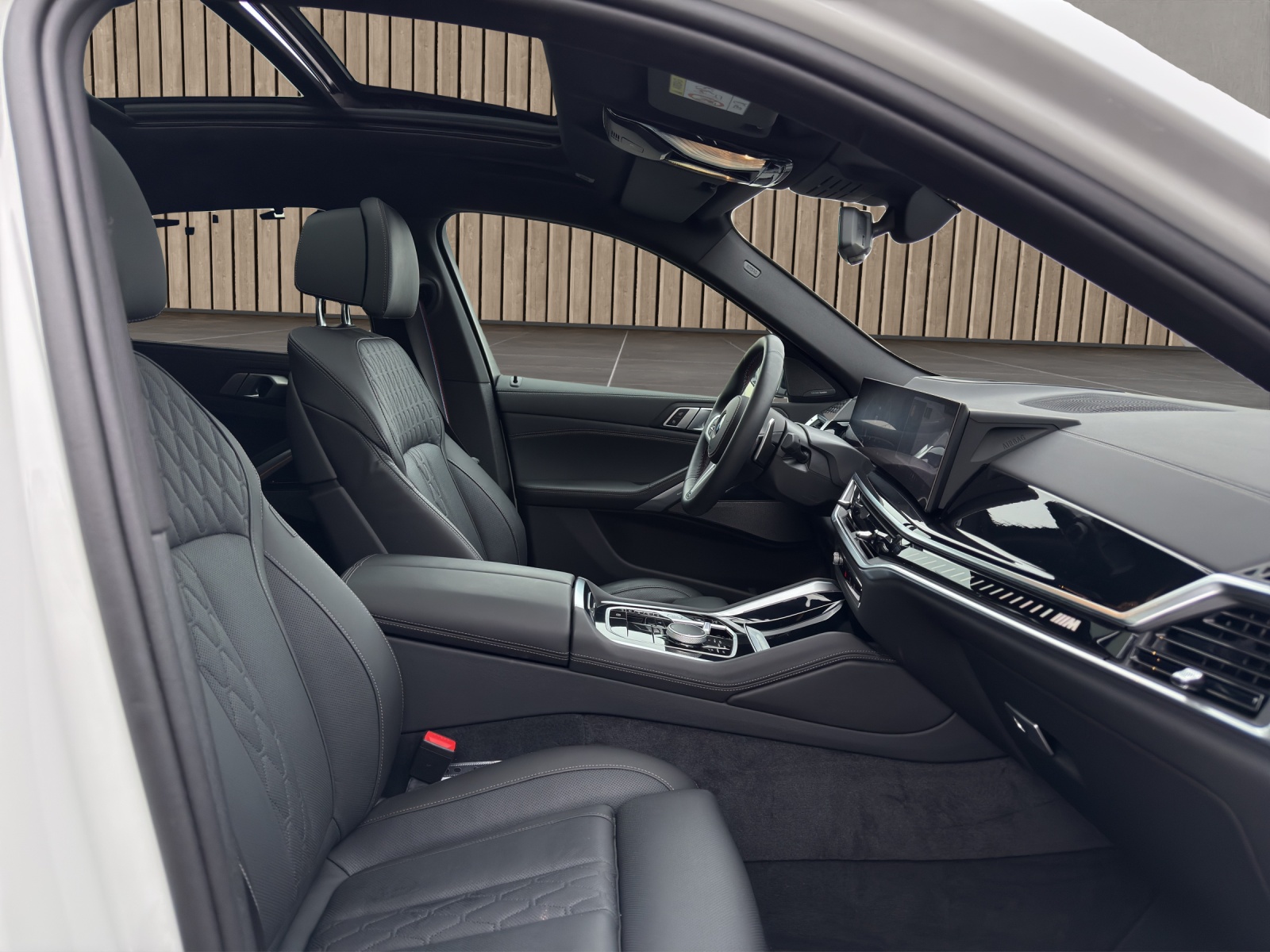 BMW X6 xDrive 48V M60i M Sport Pro Steptronic-image-10
