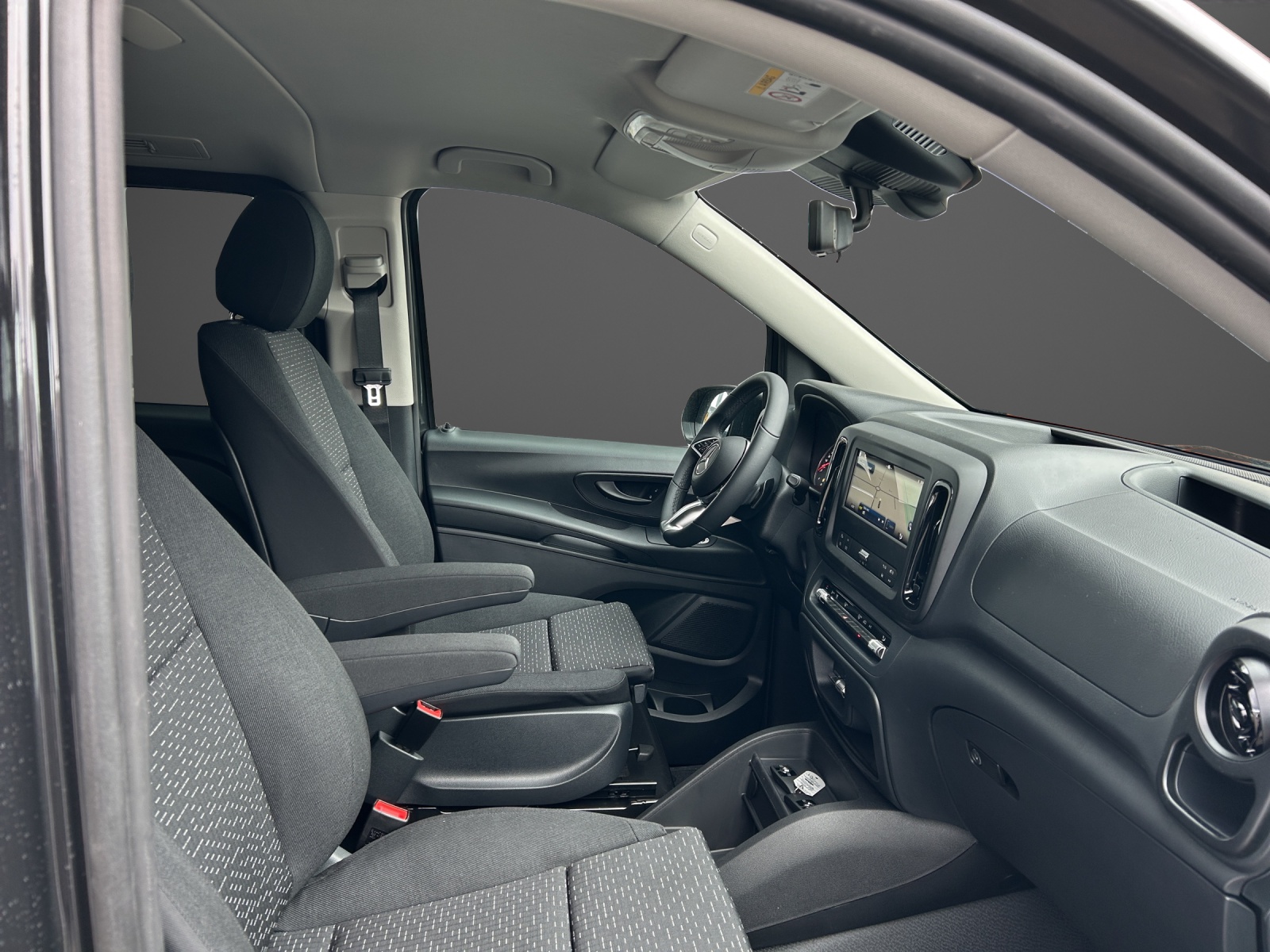 MERCEDES-BENZ Vito 116 CDI Lang Tourer 9G-Tronic 4M Pro-image-9
