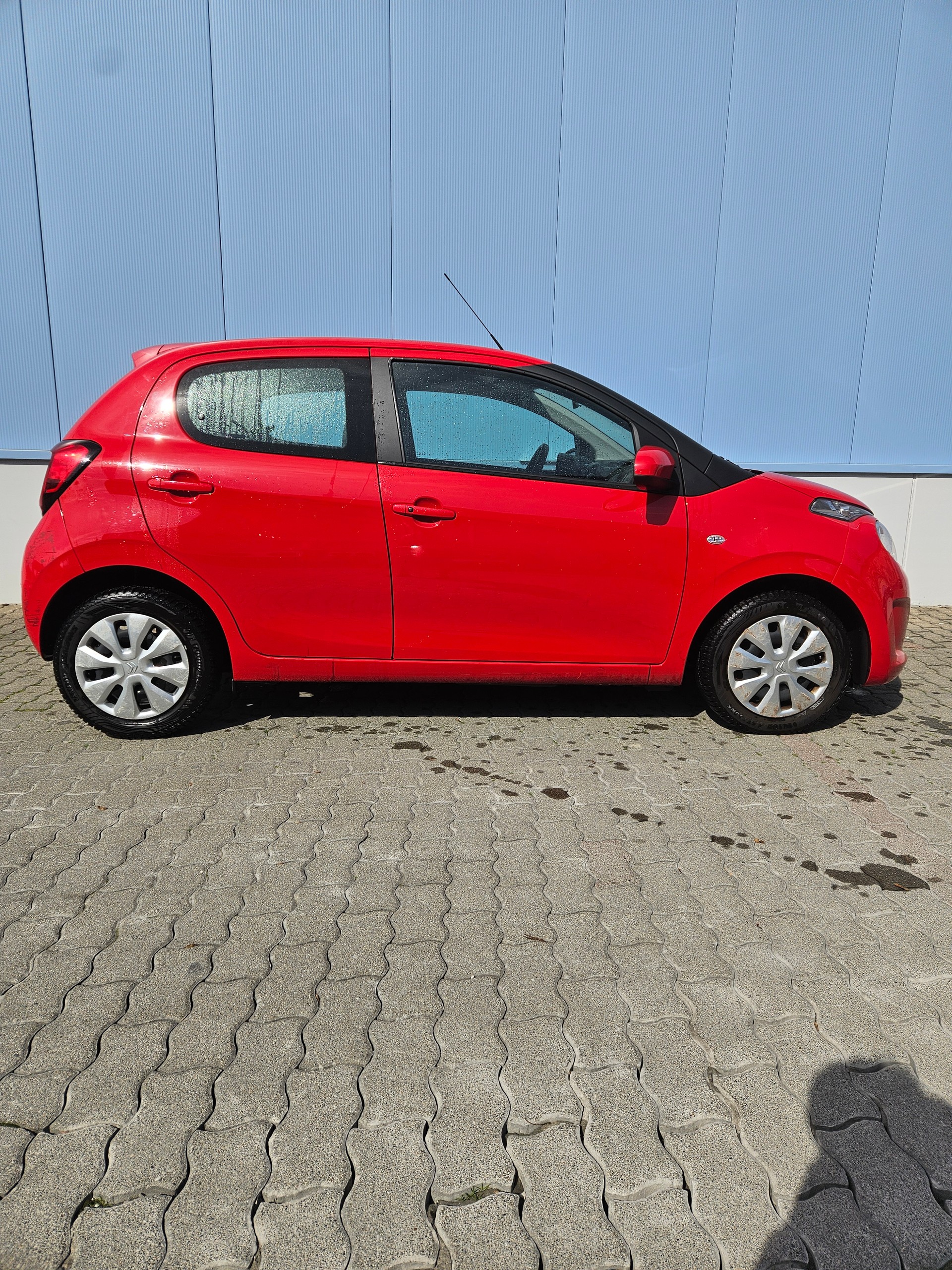 CITROEN C1 1.0 VTi Shine Stop&Start-image-1