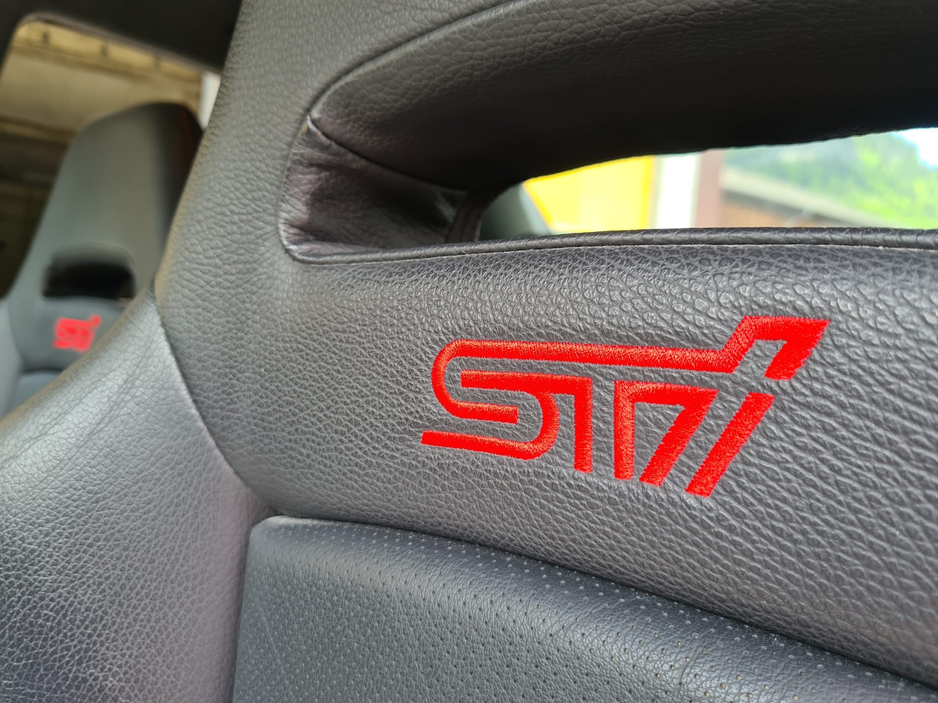 SUBARU 2.5 Turbo 4WD WRX STI Luxury-image-11