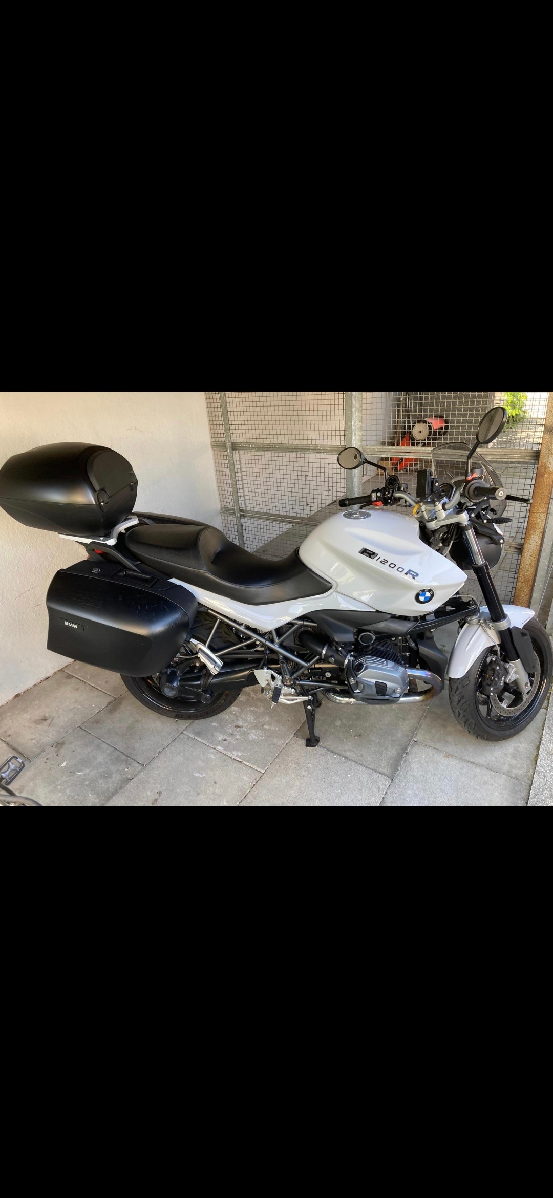 BMW R 1200 R ABS-image-1