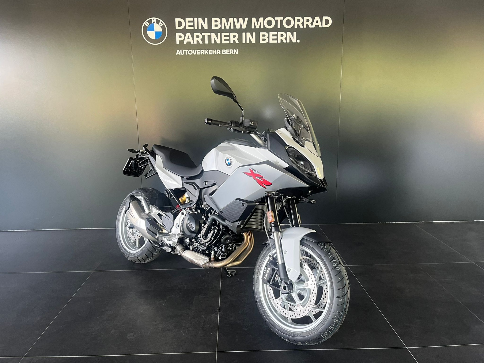 BMW F 900 XR A2 (35kW) ABS-image-1