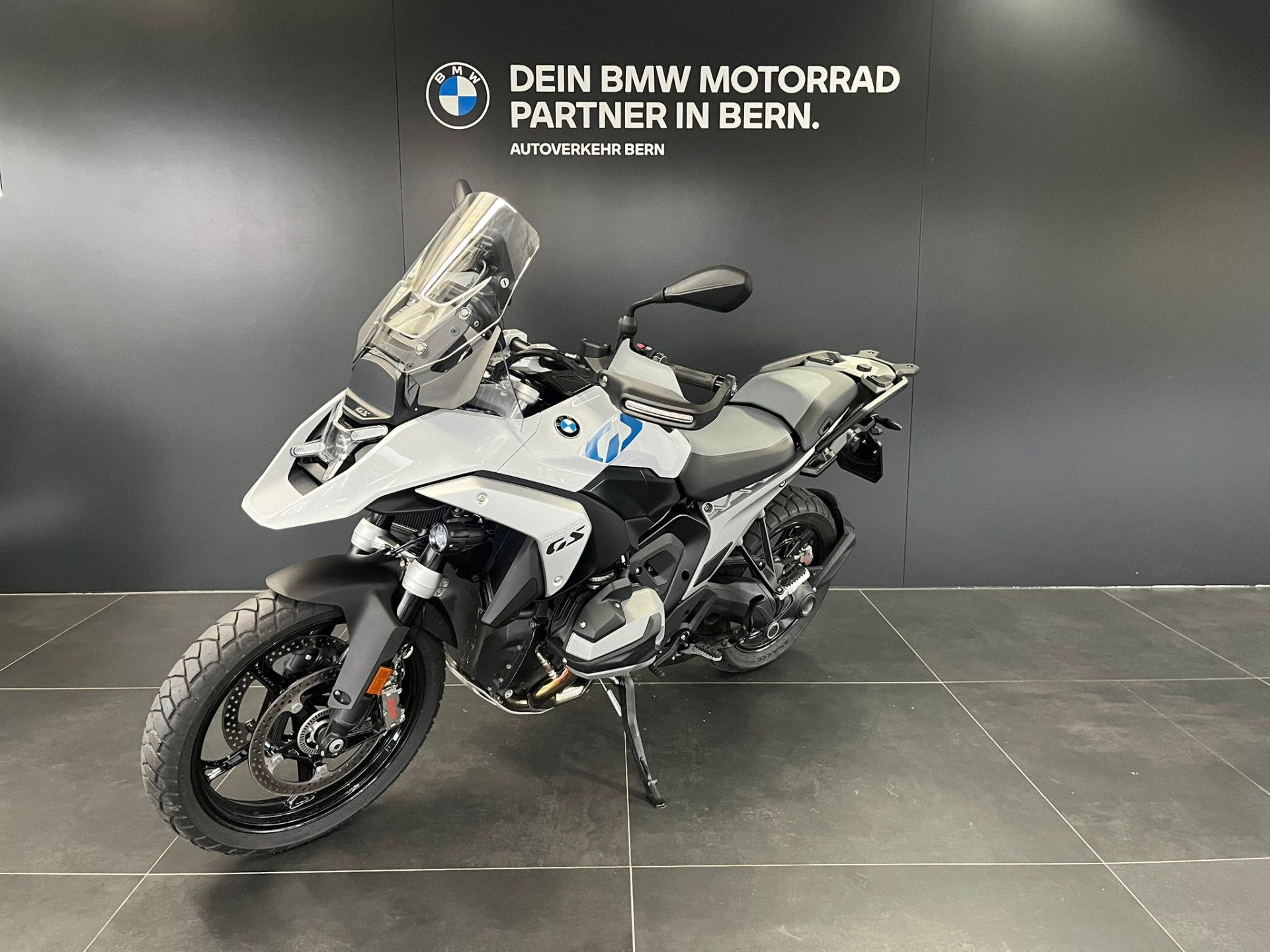 BMW R 1300 GS-image-2