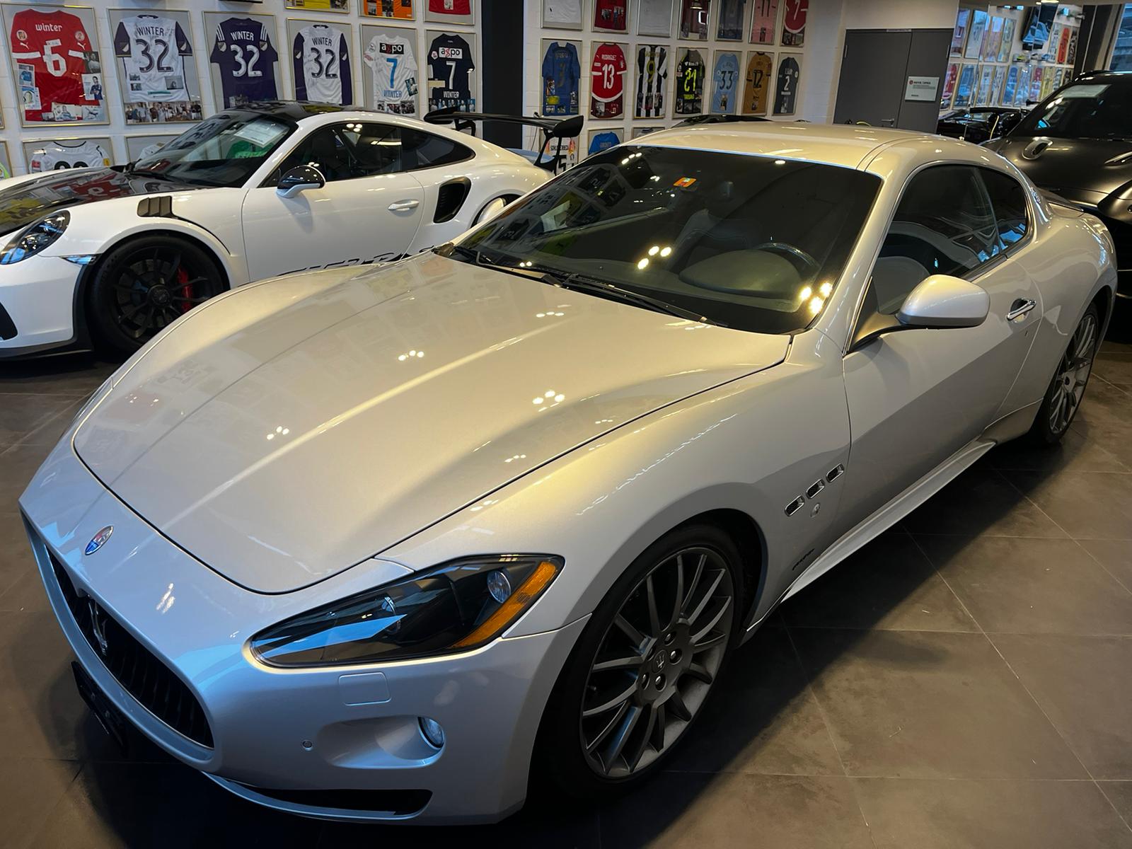 MASERATI GranTurismo S Cambiocorsa-showroom-element-2
