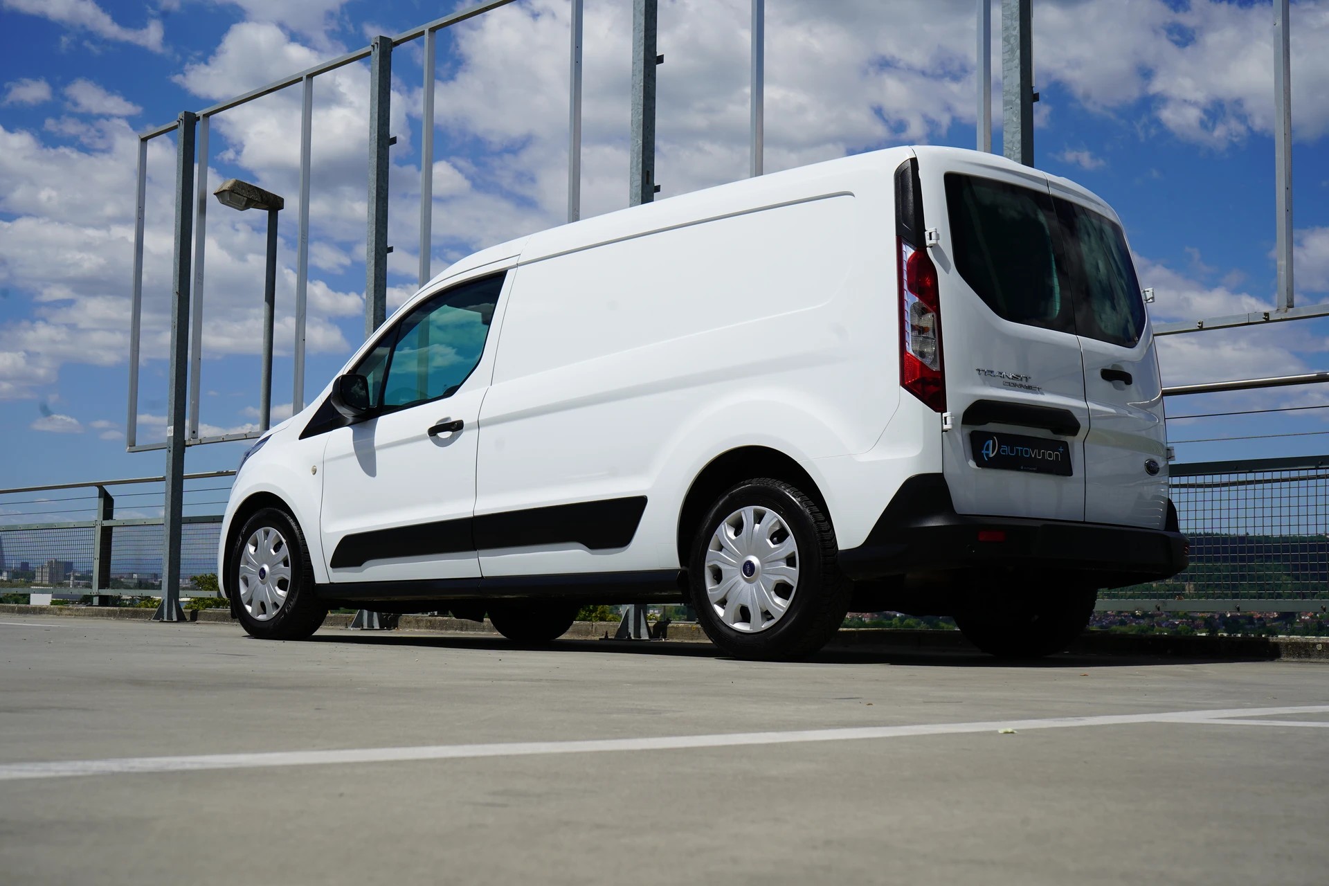 FORD TRANSIT CONNECT VAN T210 1.0 ECO BOOST TREND l 100 PS-image-10