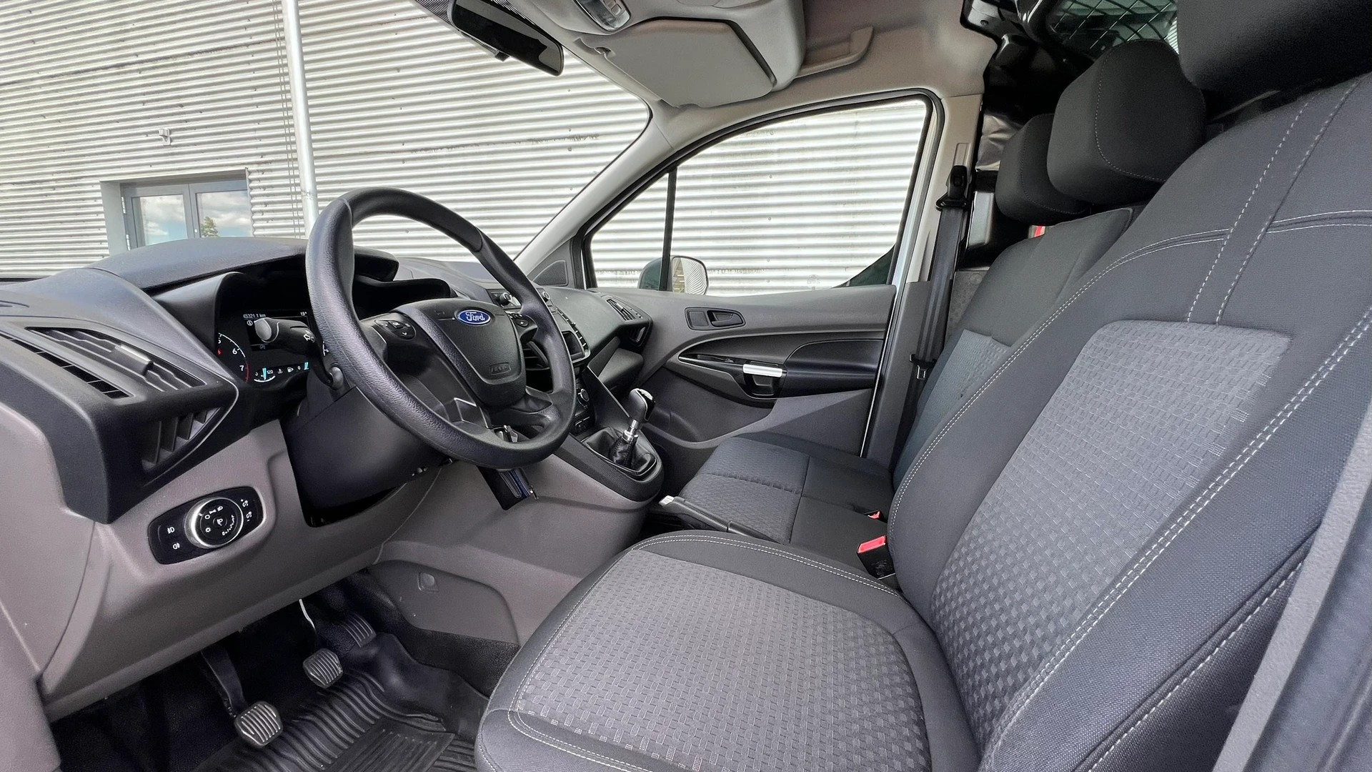 FORD TRANSIT CONNECT VAN T210 1.0 ECO BOOST TREND l 100 PS-image-20