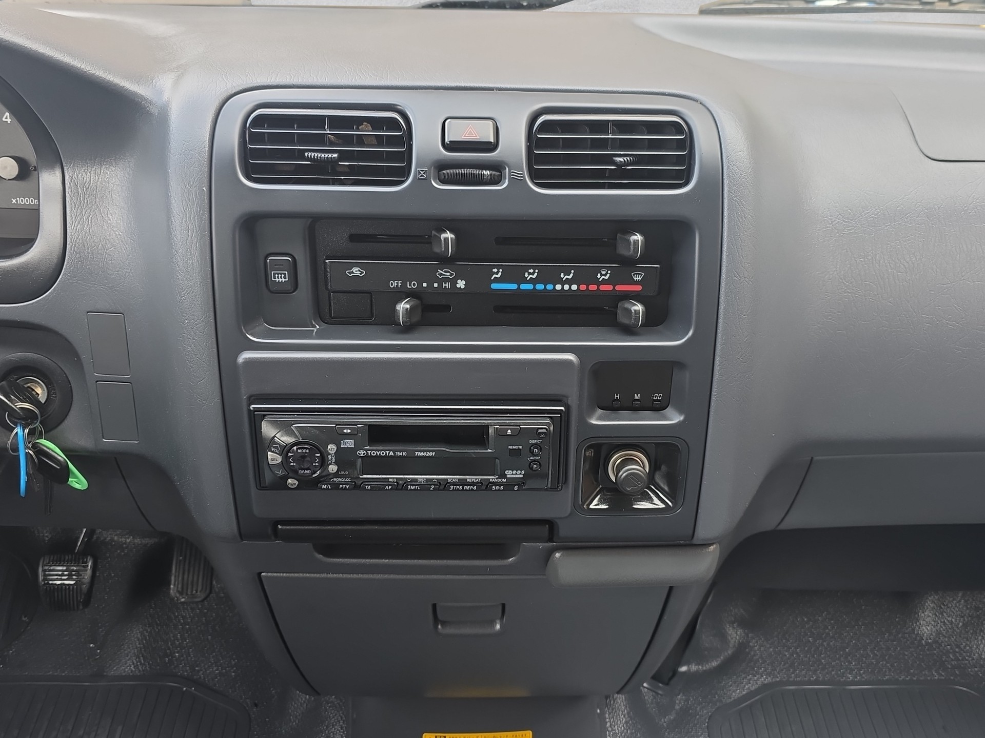 TOYOTA Hiace 2.7 Kombi 4x4-image-6