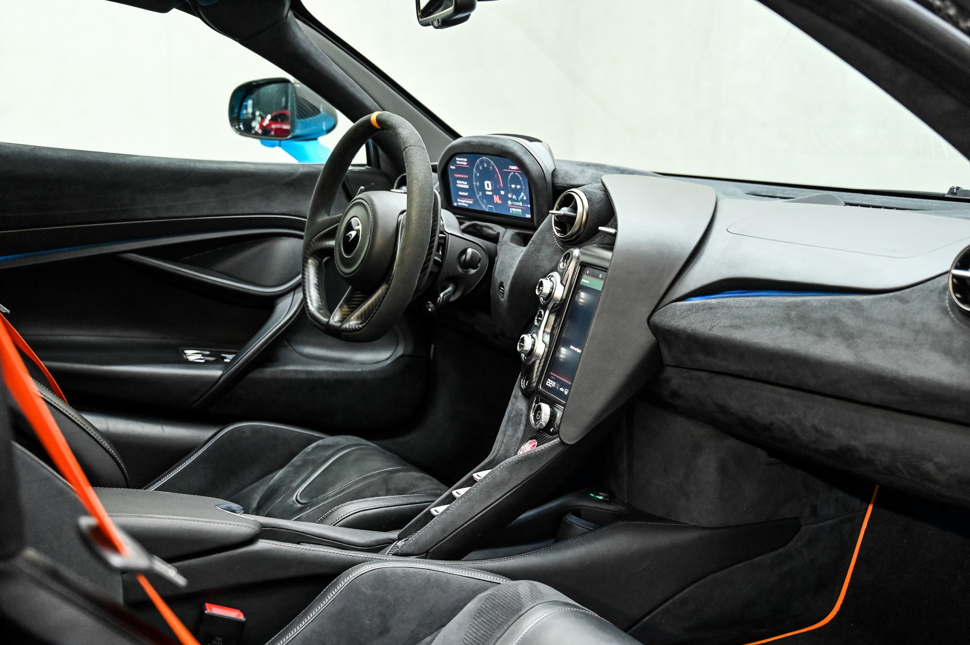 McLAREN 720S Coupé Performance 4.0 V8 SSG-image-27