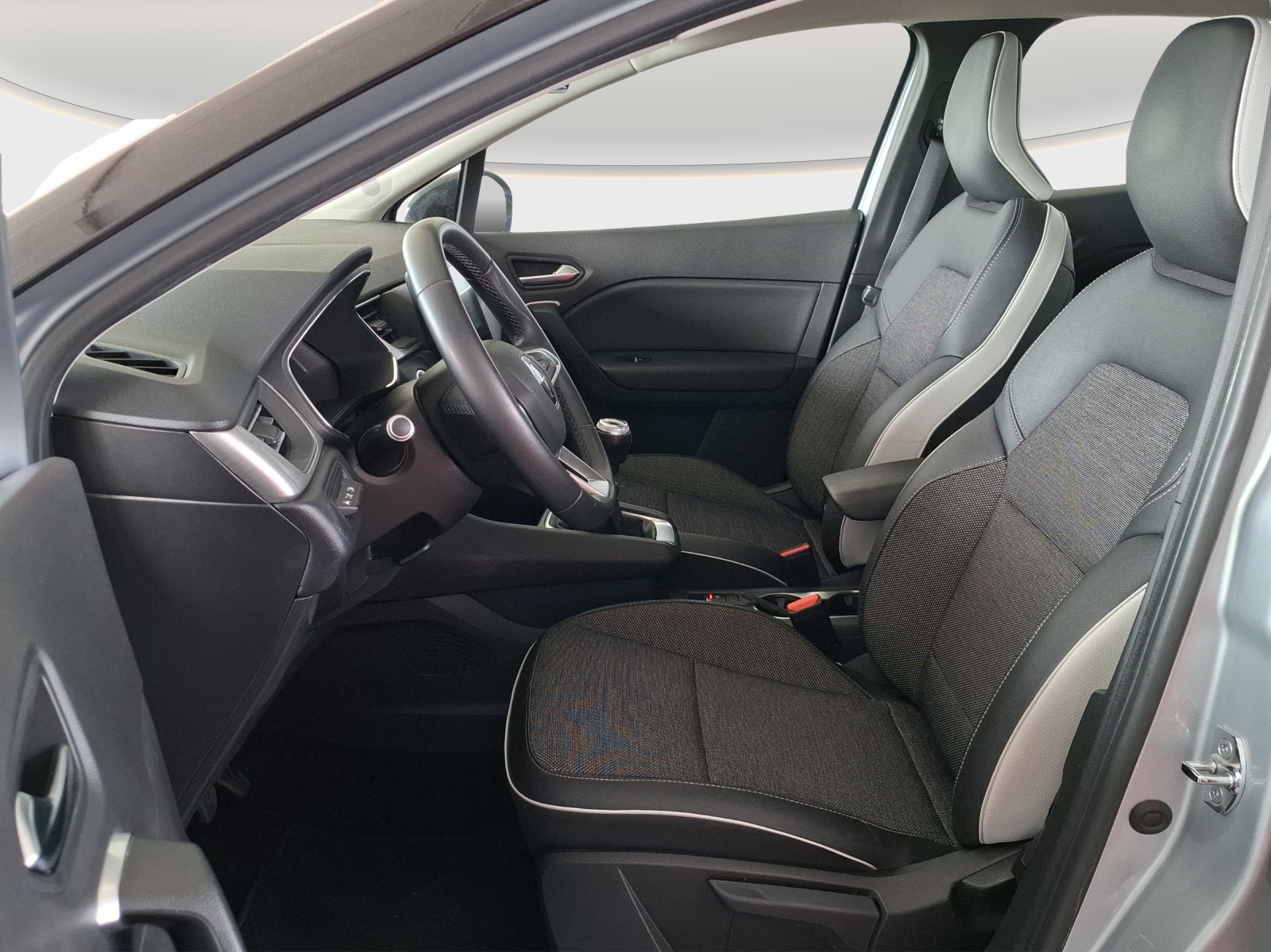 RENAULT Captur 1.0 TCe PF Intens-image-8