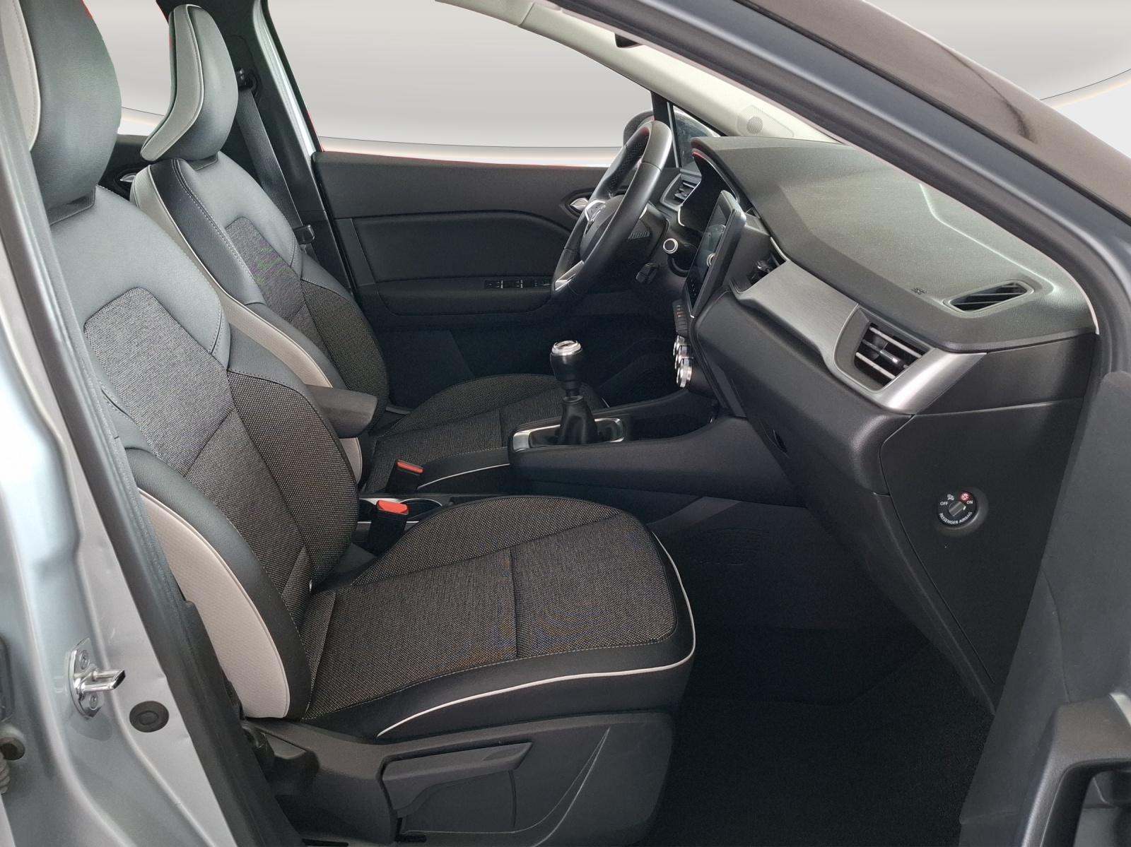 RENAULT Captur 1.0 TCe PF Intens-image-9