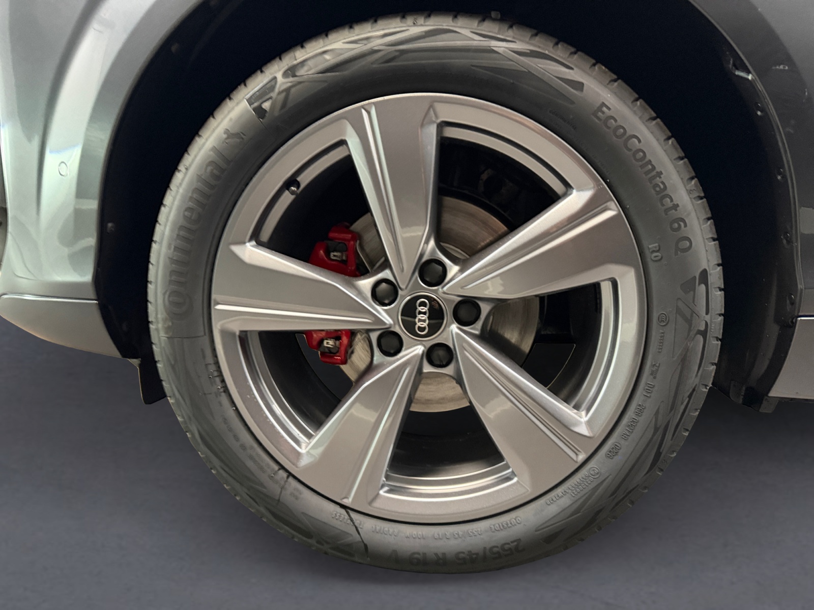 AUDI Q3 SUV 110 kW TFSI S tronic-image-11