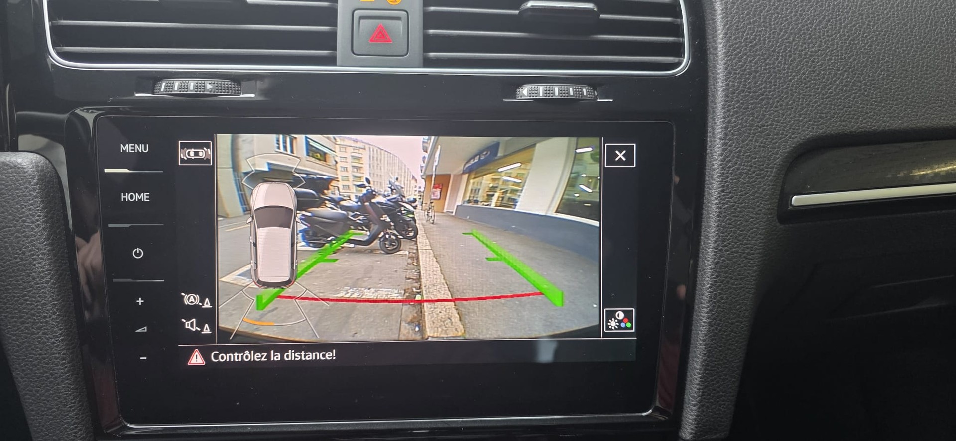 VW Golf 2.0 TSI R 4Motion DSG-image-10