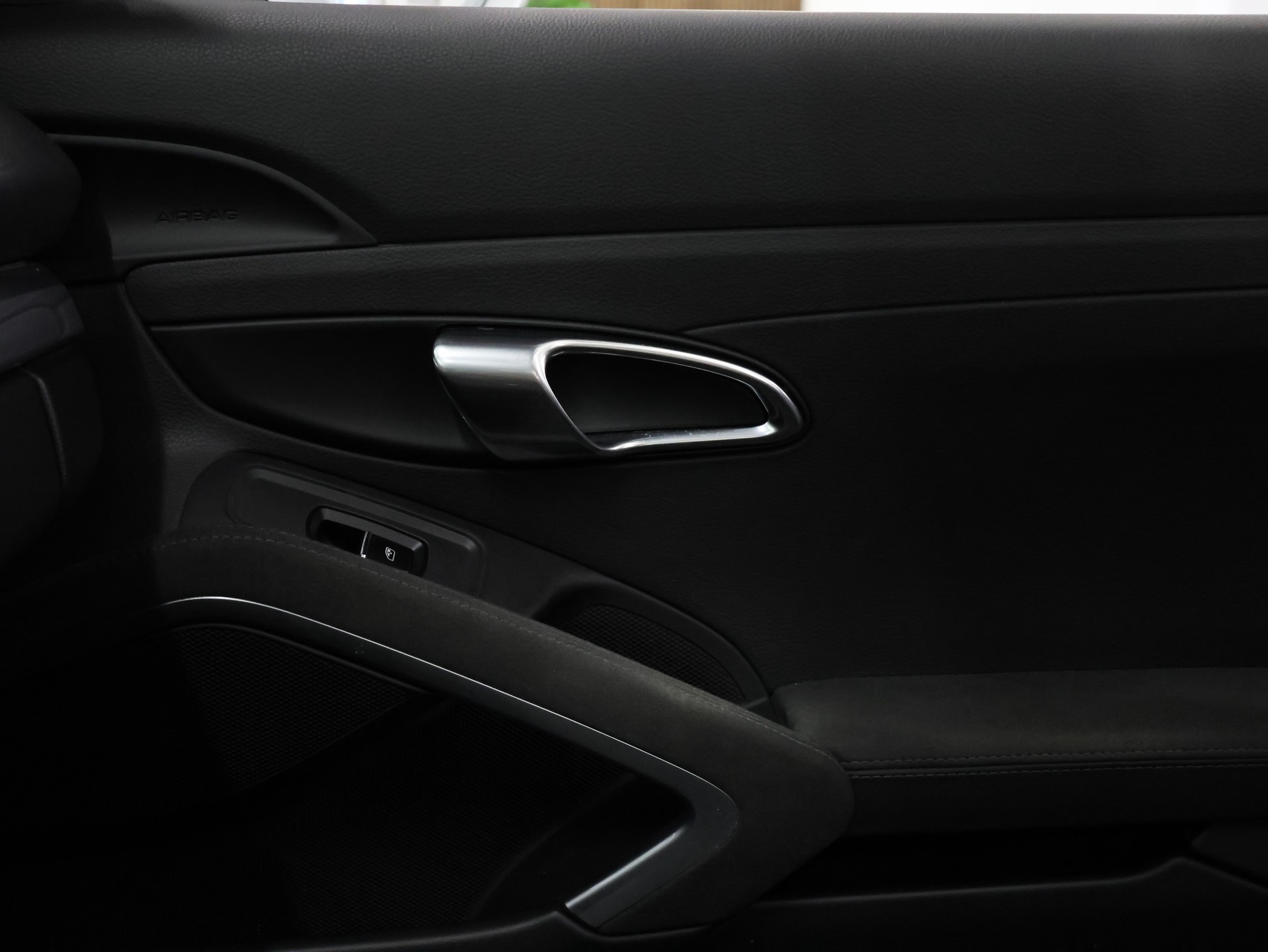 PORSCHE 718 Boxster GTS 4.0 PDK *Park-Assistent* *Beheizbares Lenkrad* *PCM*-image-31