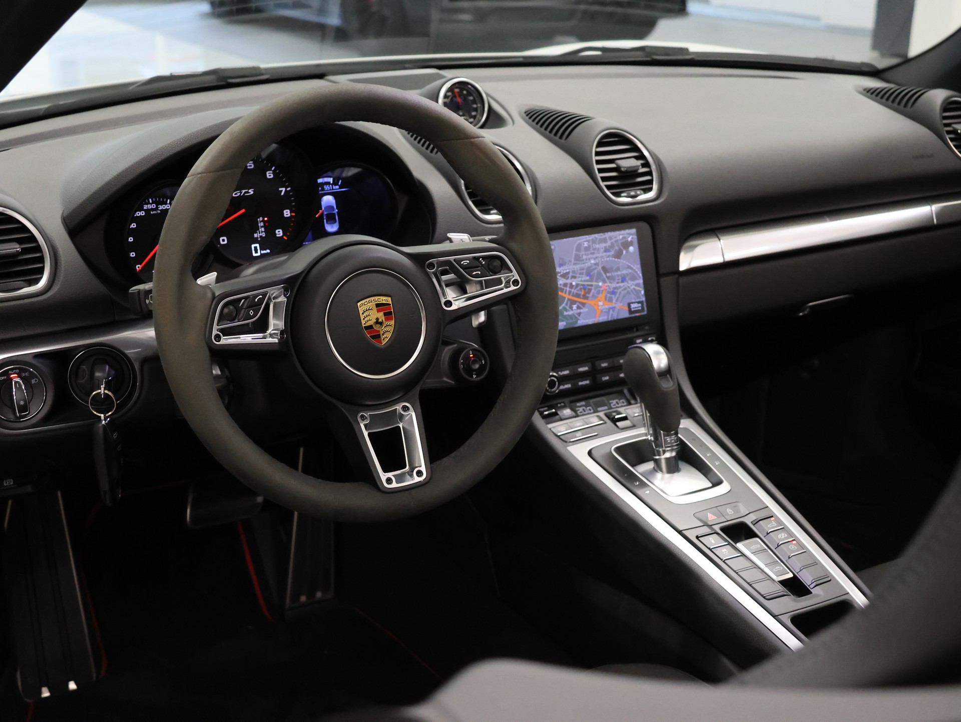 PORSCHE 718 Boxster GTS 4.0 PDK *Park-Assistent* *Beheizbares Lenkrad* *PCM*-image-21