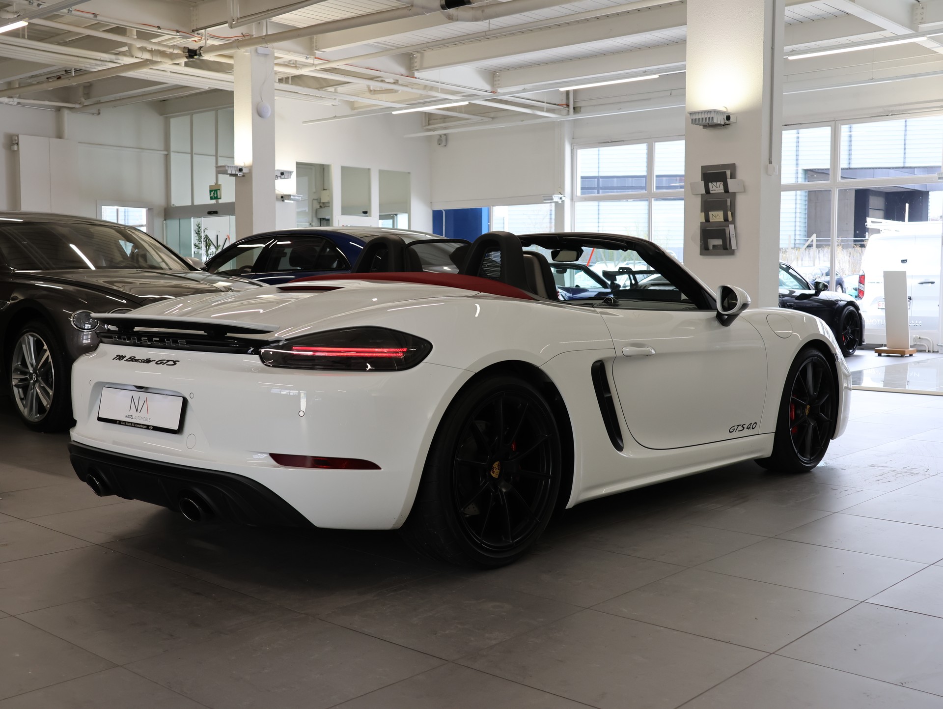 PORSCHE 718 Boxster GTS 4.0 PDK *Park-Assistent* *Beheizbares Lenkrad* *PCM*-image-6