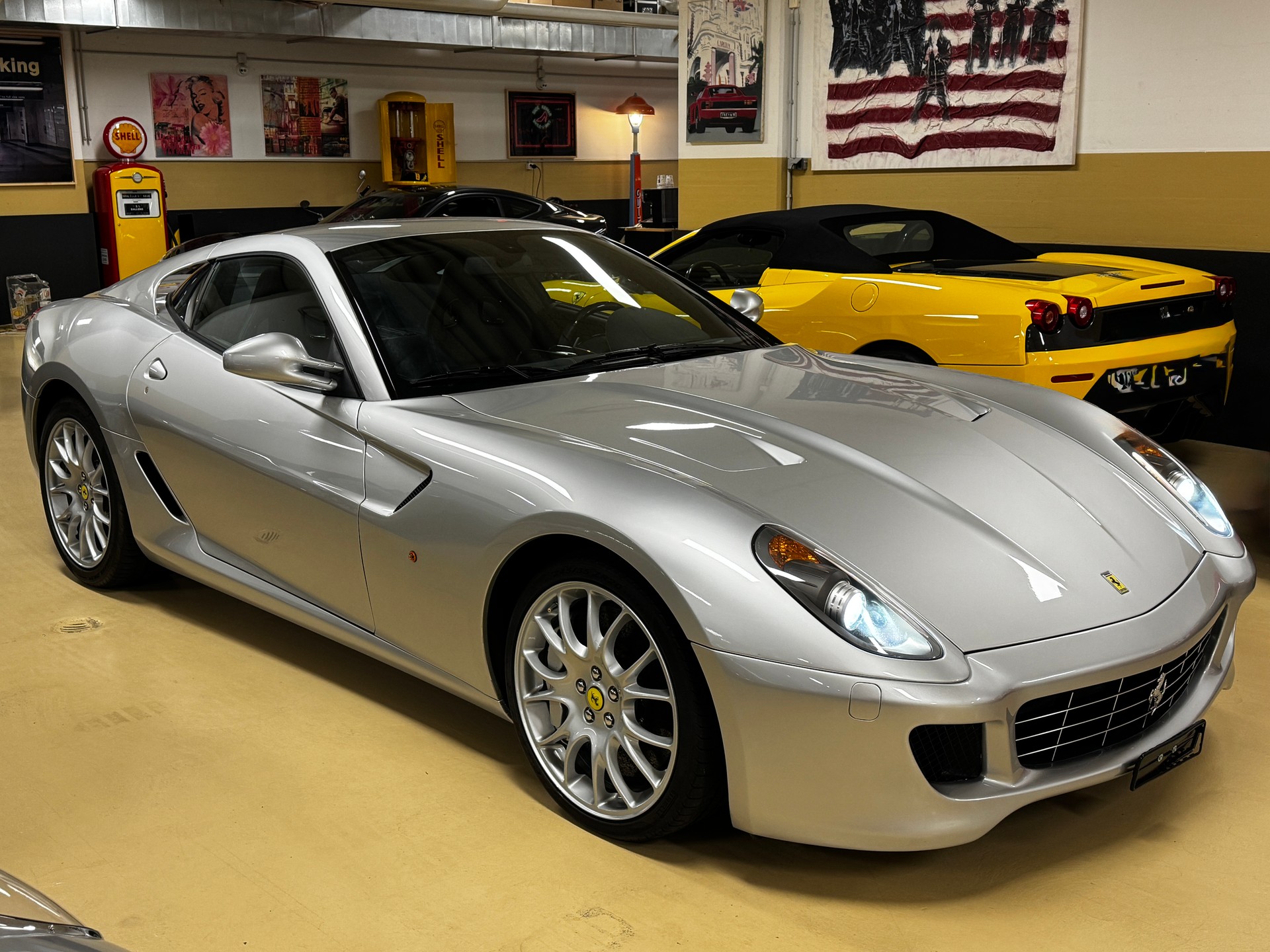 FERRARI 599 GTB-showroom-element-2