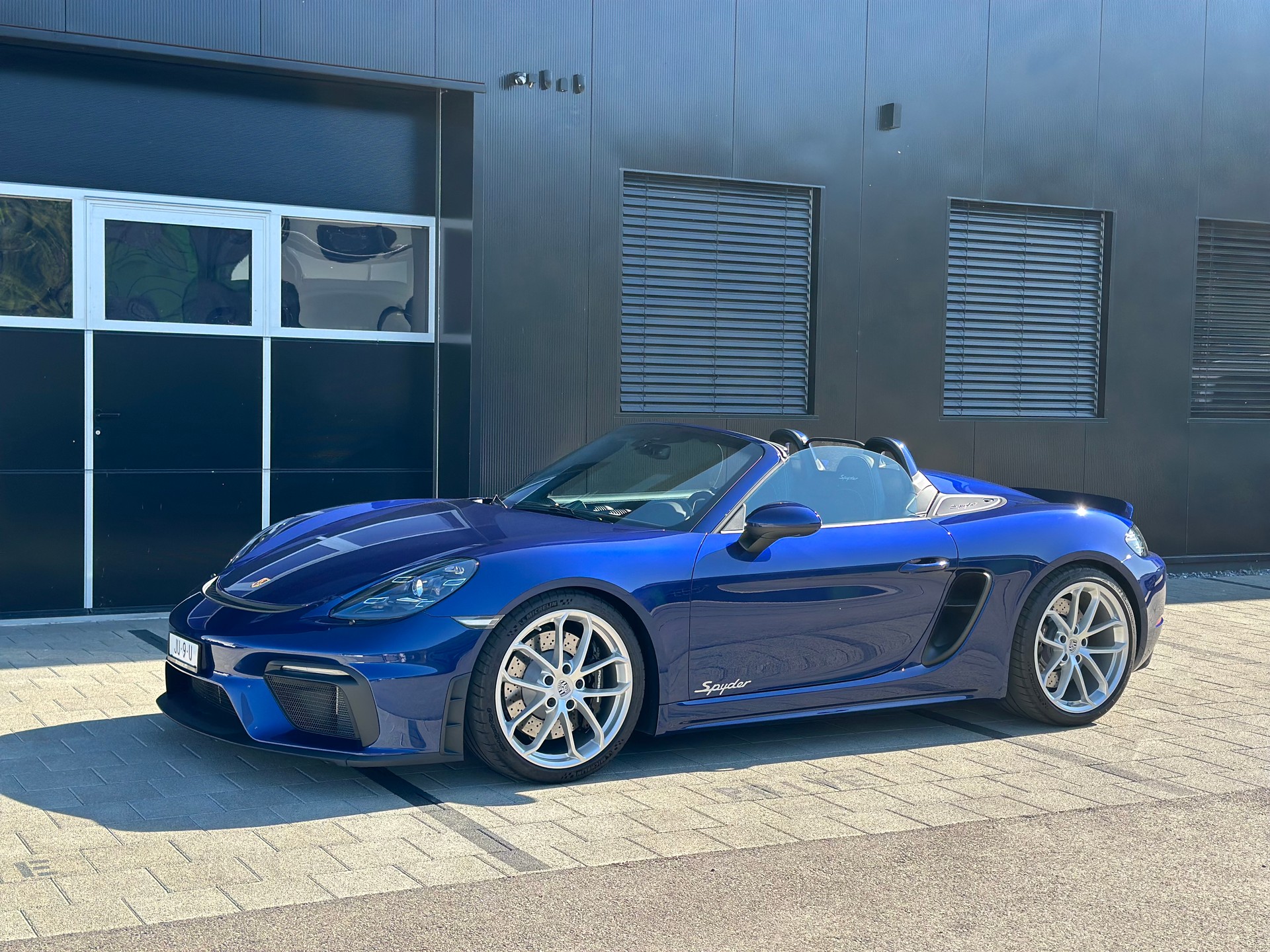 PORSCHE 718 Boxster Spyder Vendue/Verkauft/Sold-image-3