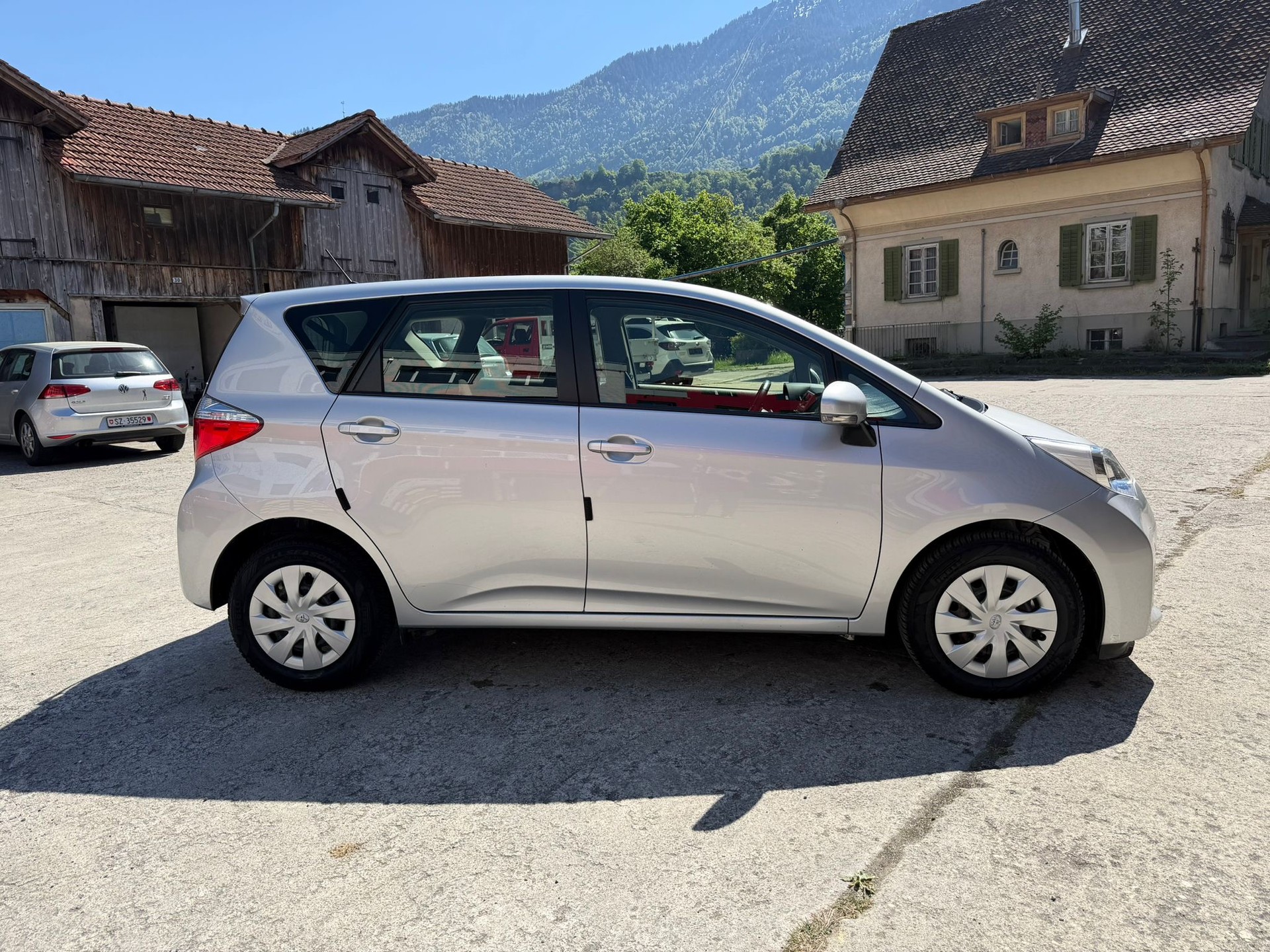 TOYOTA Verso-S 1.33 Linea Sol Multidrive S-image-4