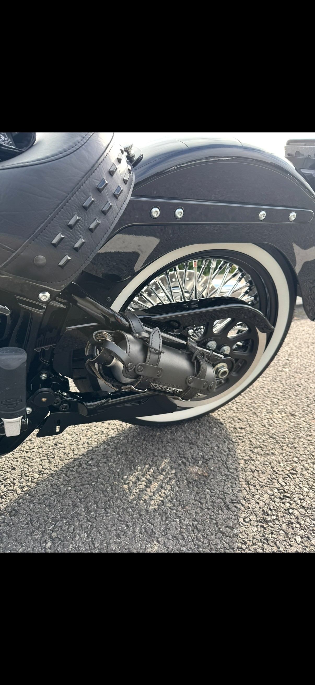 HARLEY-DAVIDSON FLHCS Heritage Classic 114 Black Finish-image-7