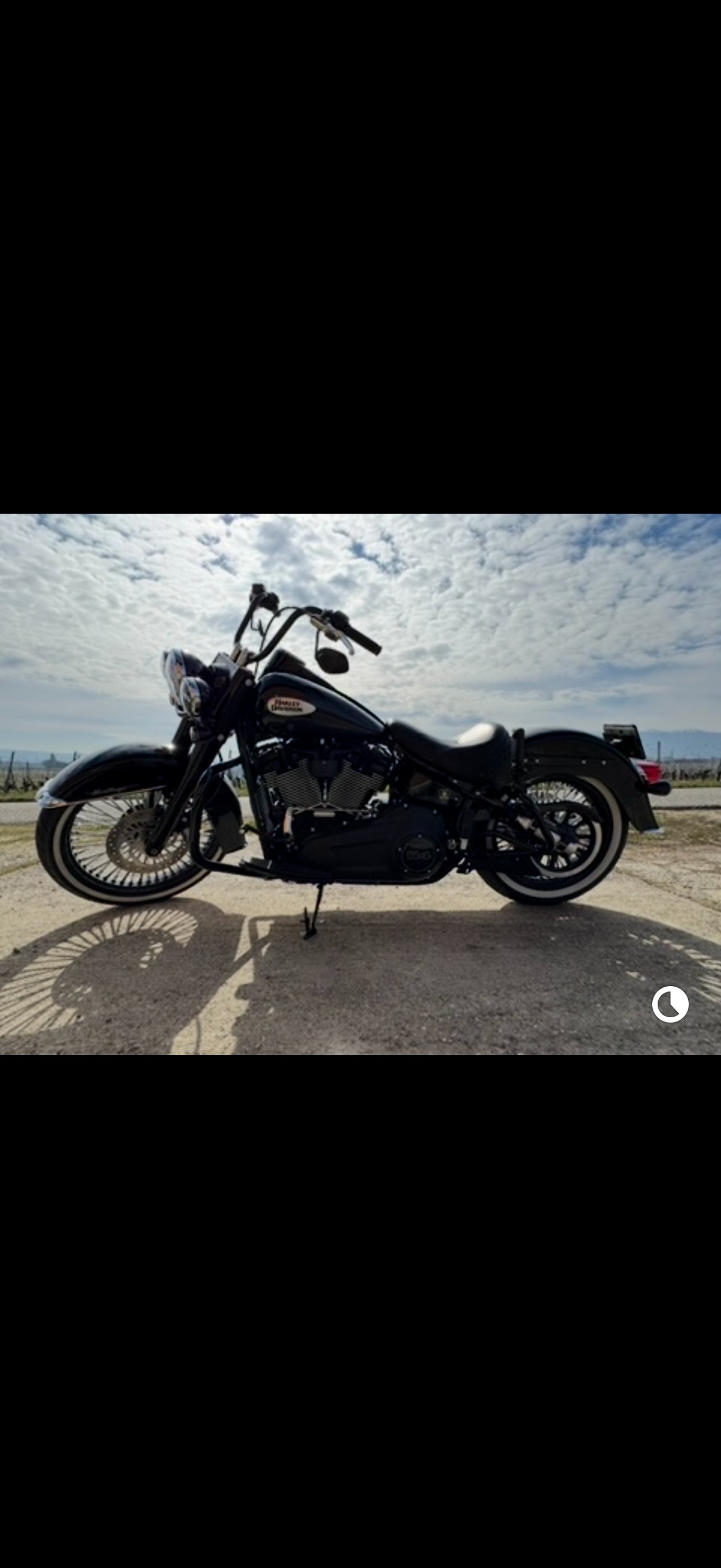 HARLEY-DAVIDSON FLHCS Heritage Classic 114 Black Finish-image-5