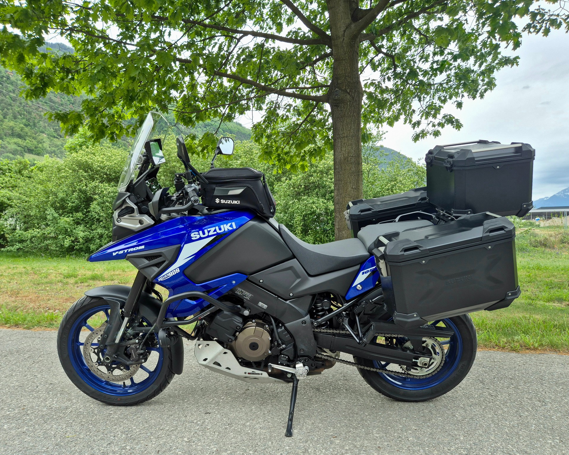 SUZUKI DL 1050