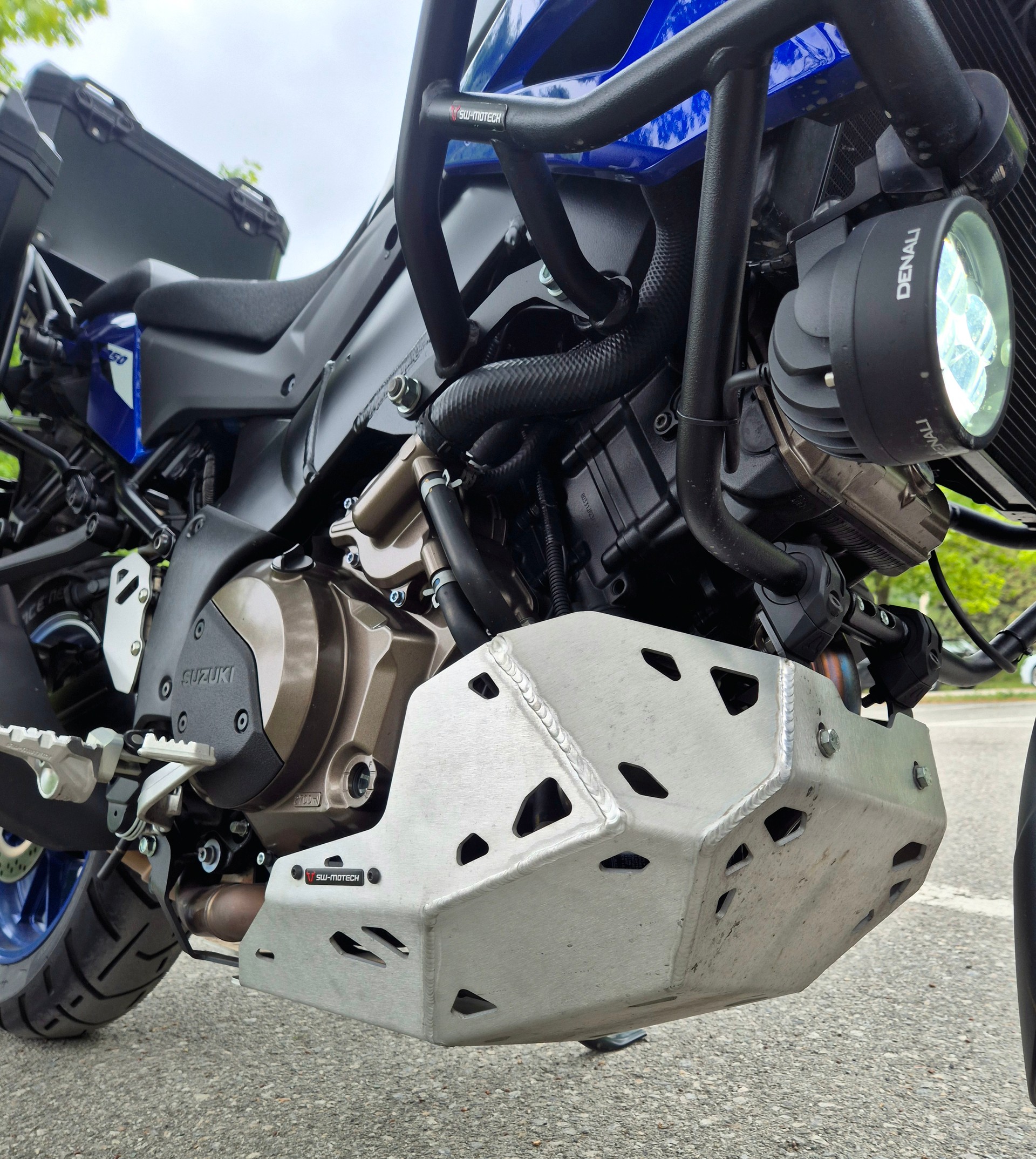 SUZUKI DL 1050-image-7