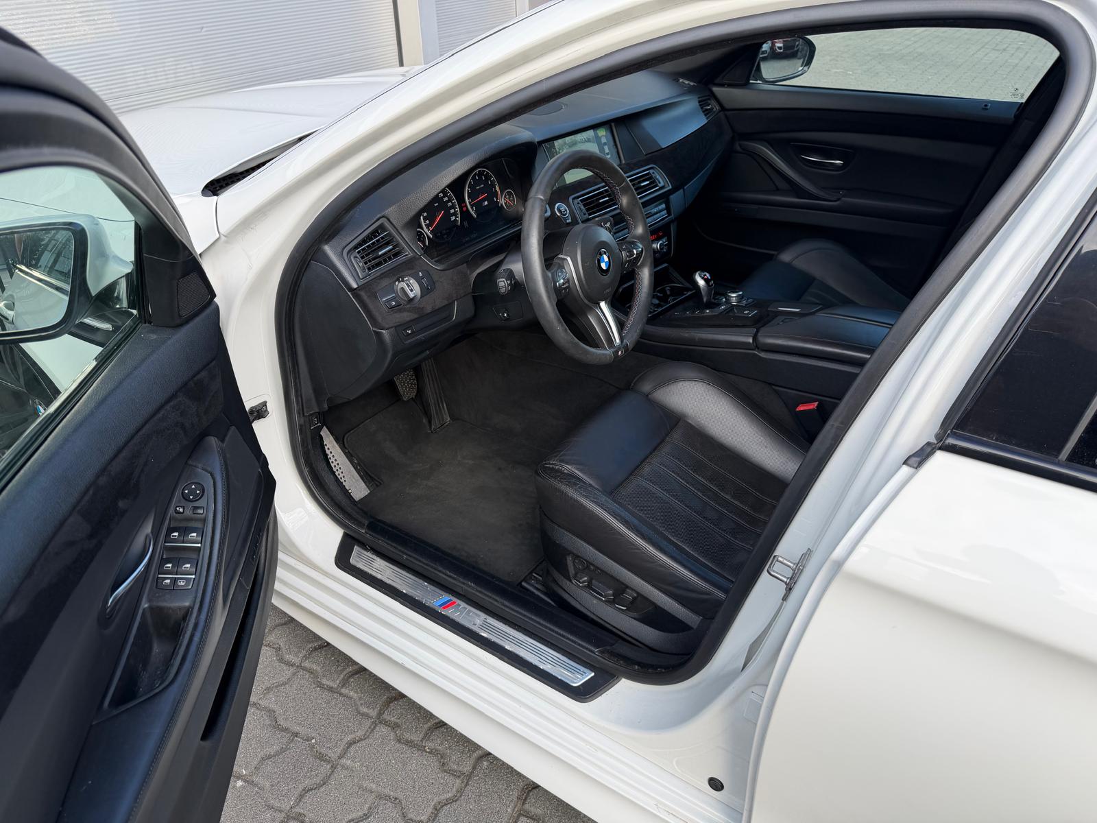 BMW M5 Drivelogic-image-7