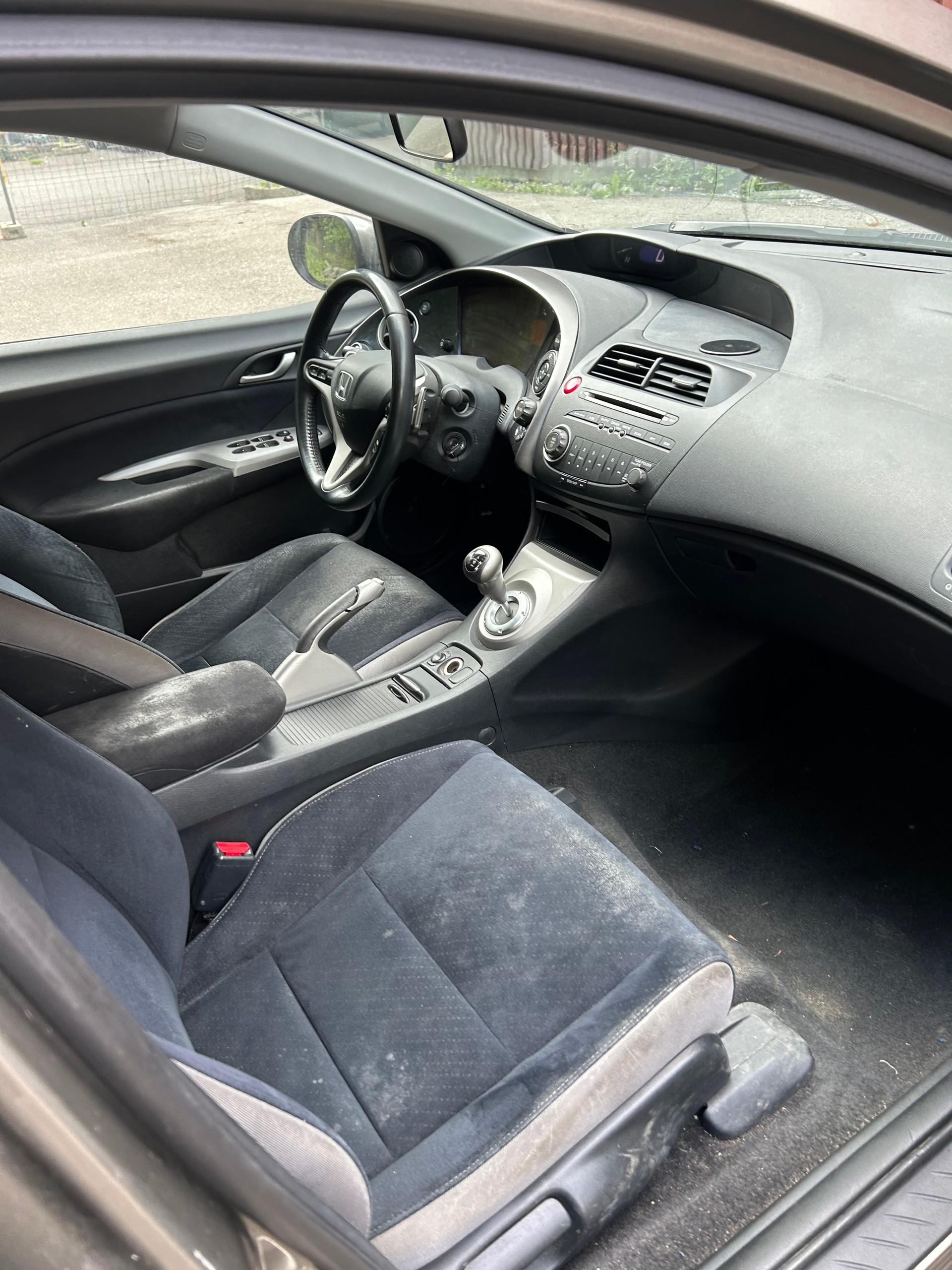 HONDA Civic 1.8i-image-8