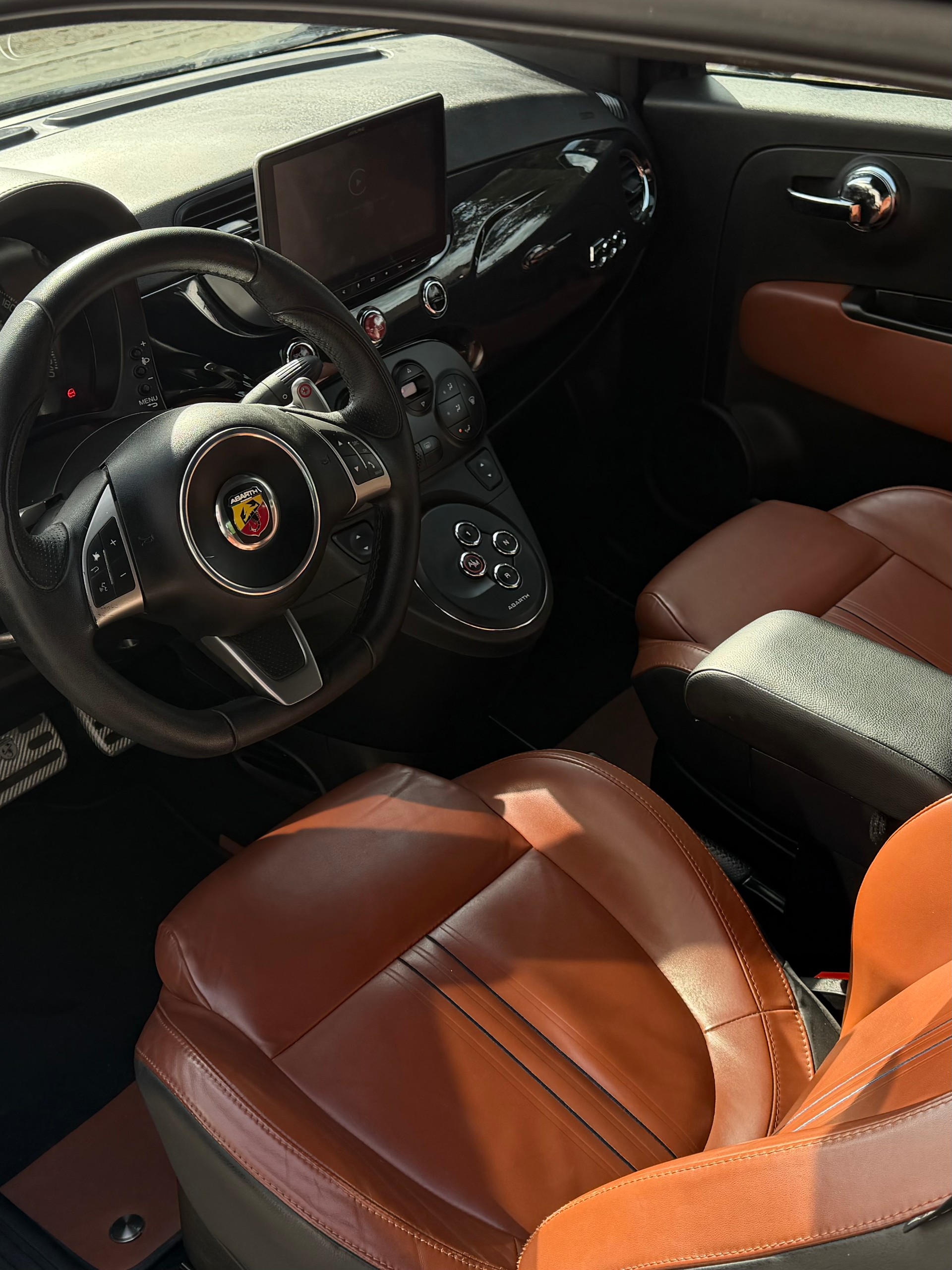 FIAT 595 1.4 16V Turbo Abarth Turismo Dualogic-image-8