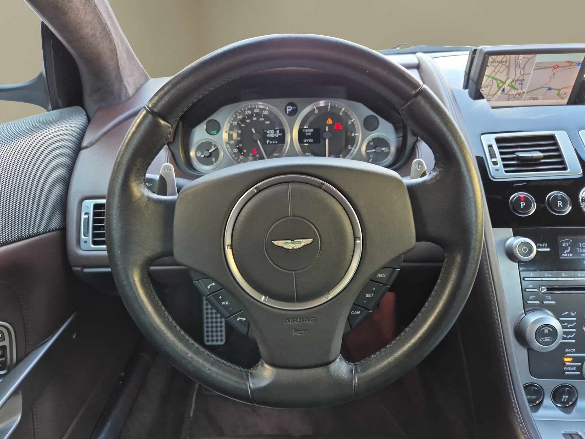 ASTON MARTIN DB9 Touchtronic 2-image-13