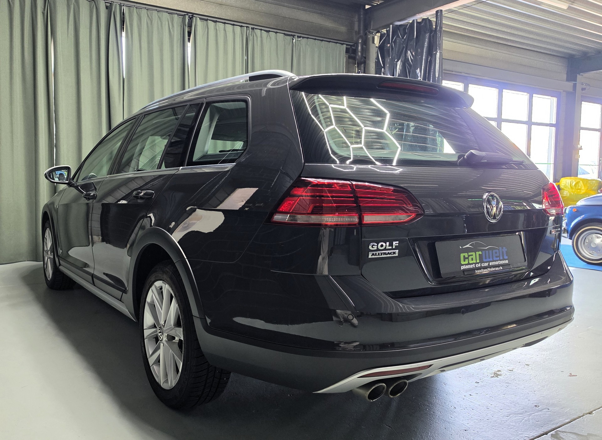 VW Golf VII Alltrack 2.0 TDI DSG 4motion-image-5