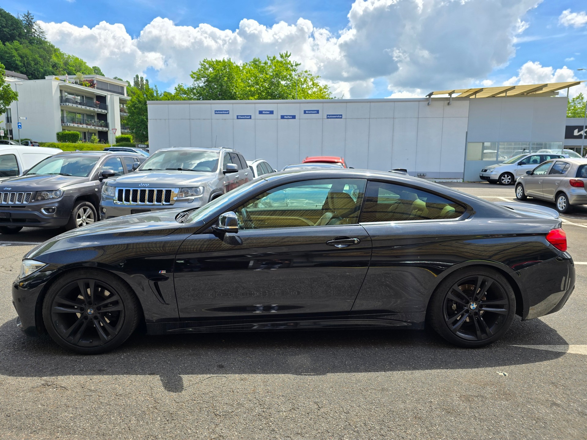 BMW 420i Coupé Sport Line Steptronic-showroom-element-3