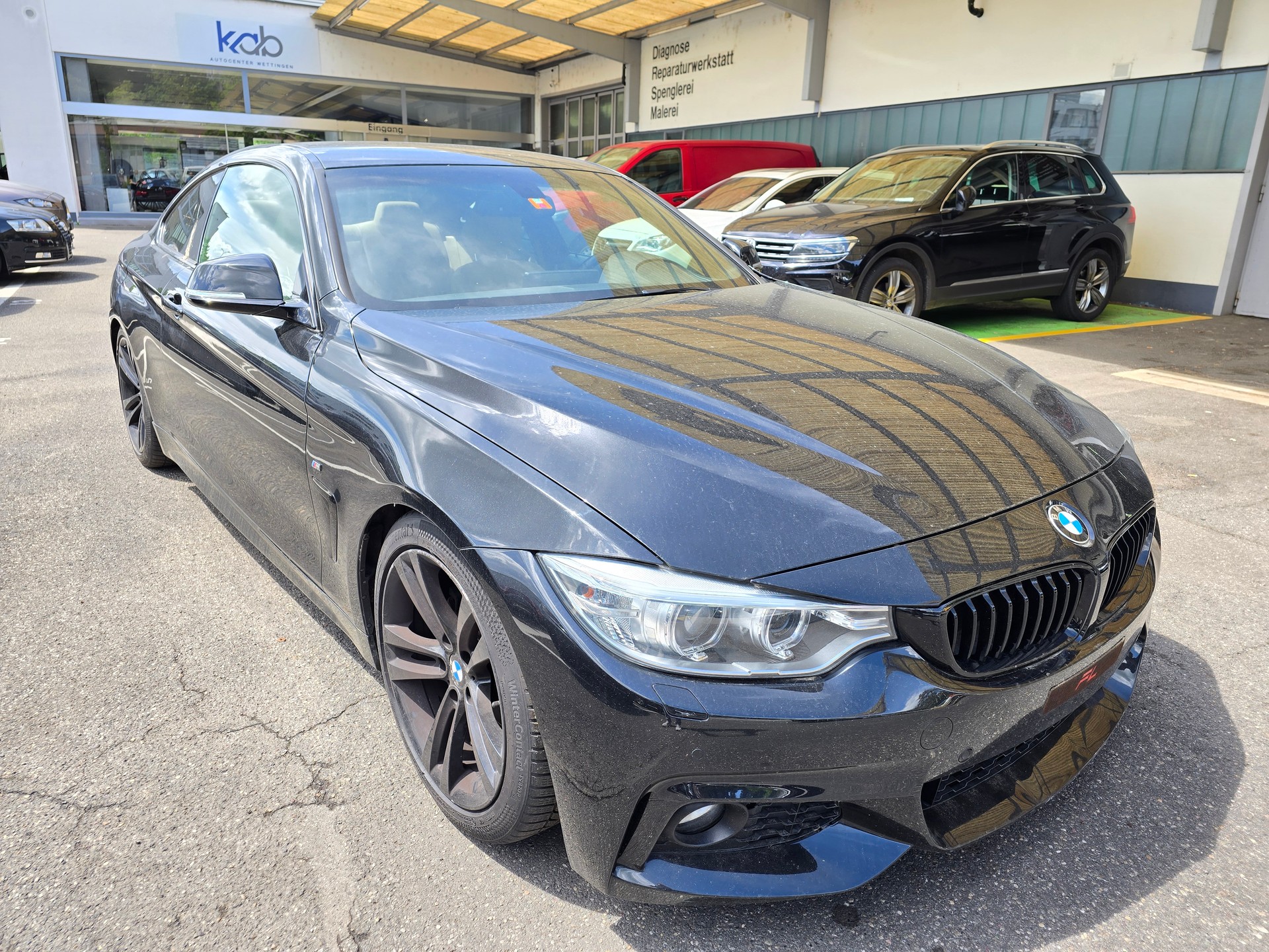 BMW 420i Coupé Sport Line Steptronic-showroom-element-1