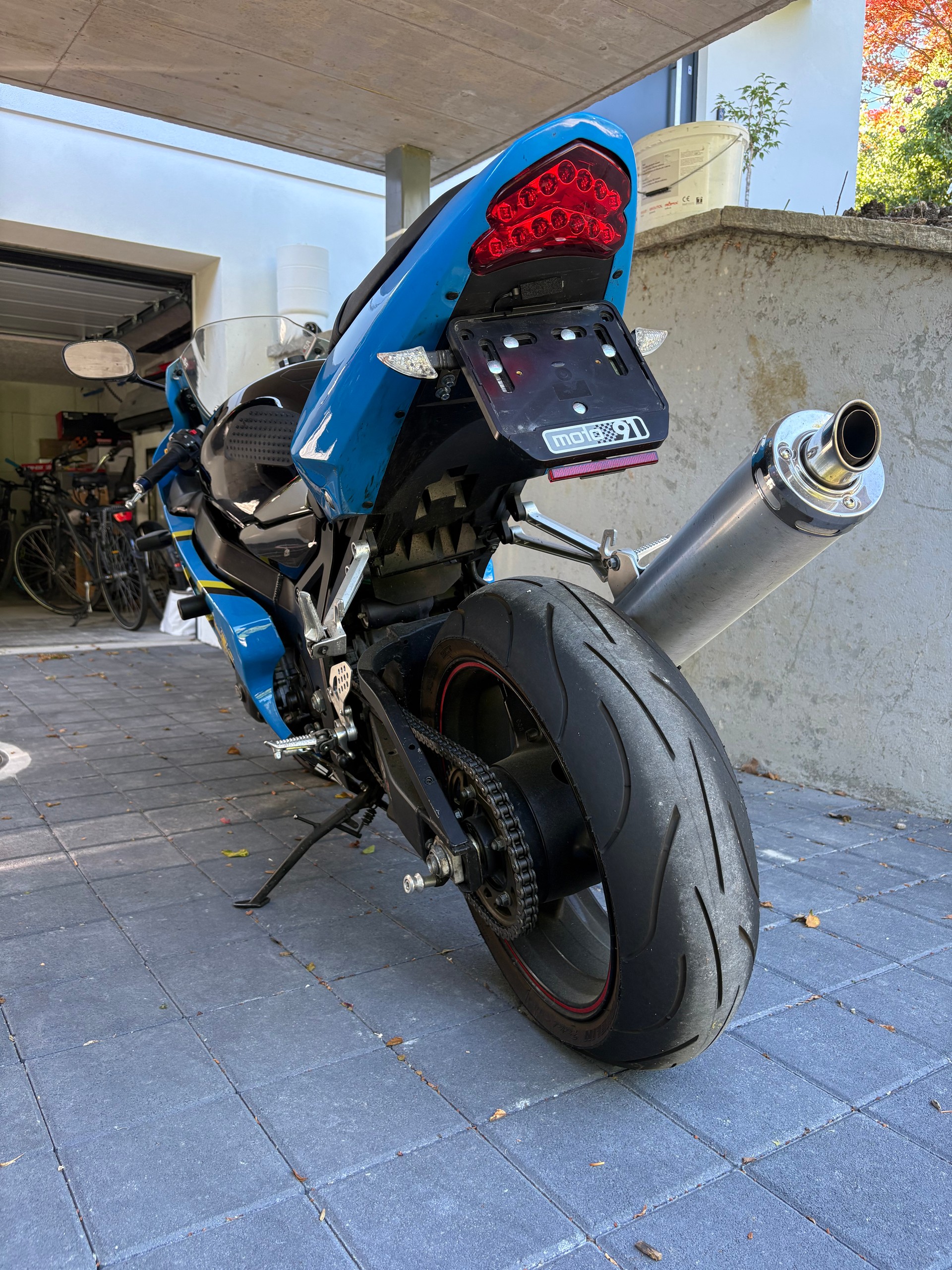 SUZUKI GSX-R 750 K4/K5-image-3