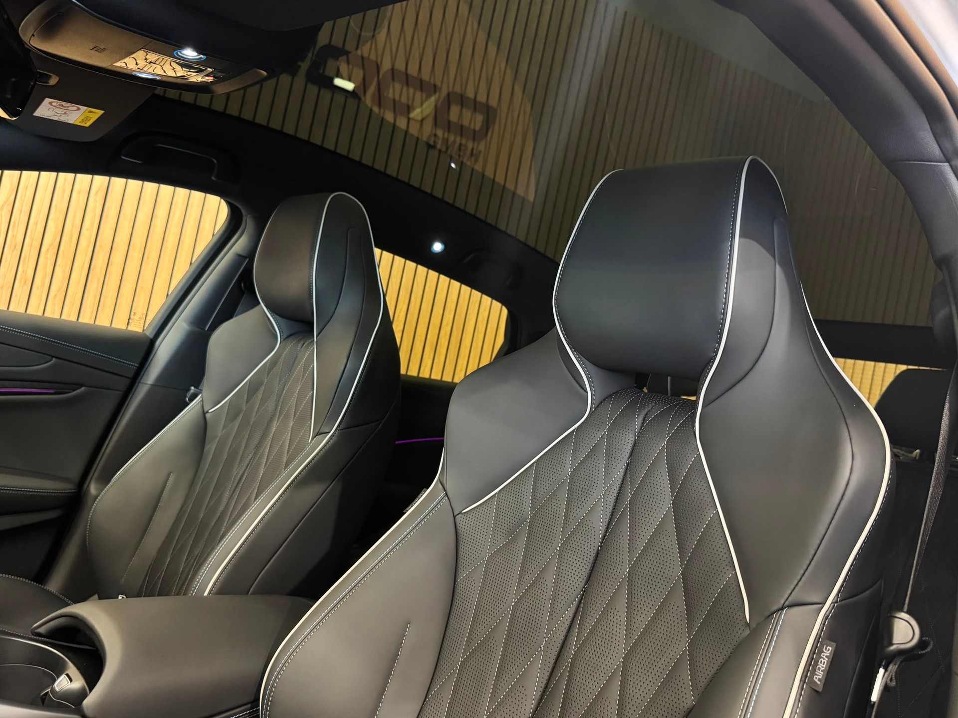 BYD Seal 82,2 kWh Excellence AWD MY 26-image-29